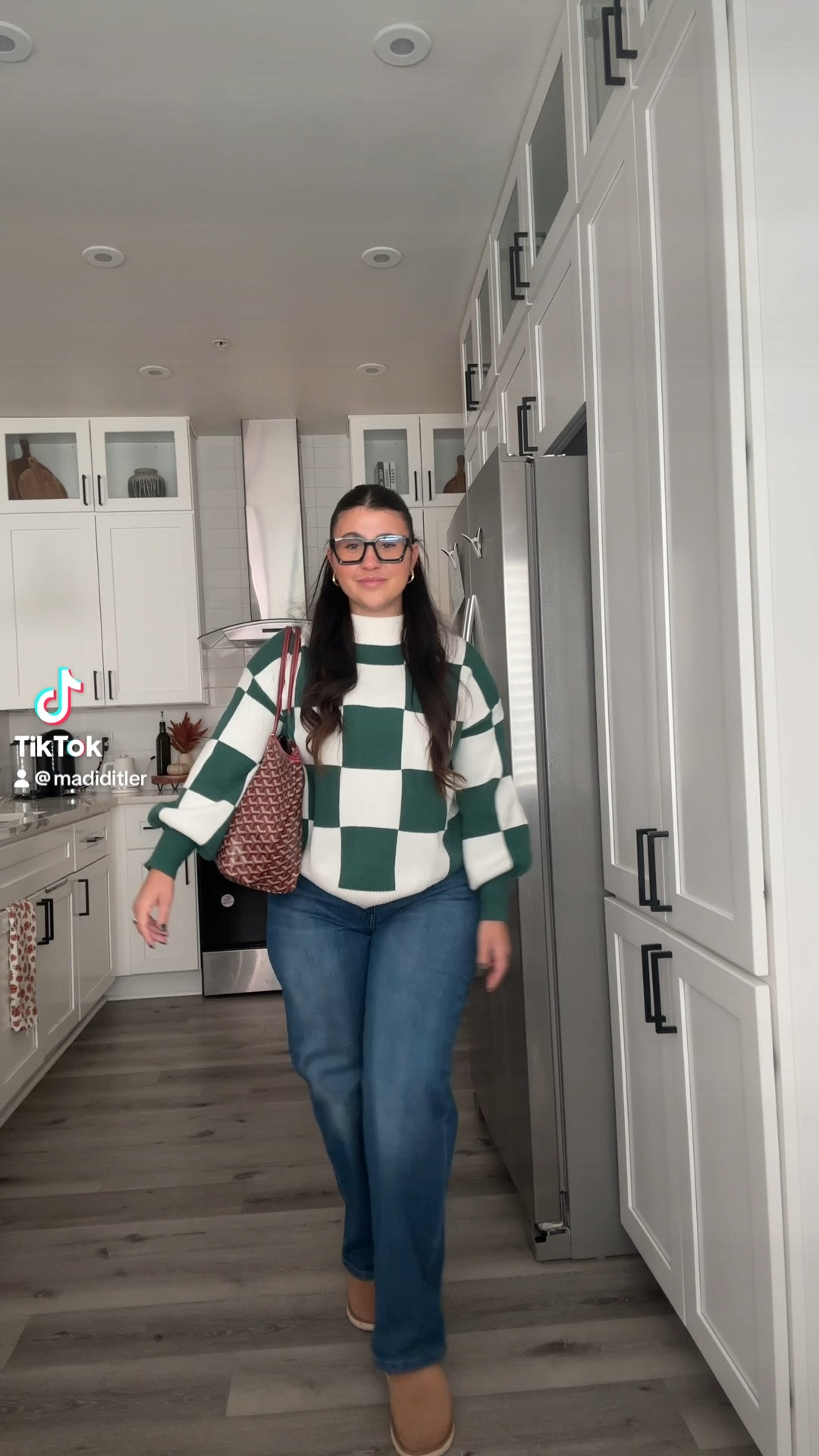 Fall outfit of the day 🍂

#outfitoftheday #falloutfit #ootd 

#LTKMidsize #LTKSeasonal #LTKStyleTip