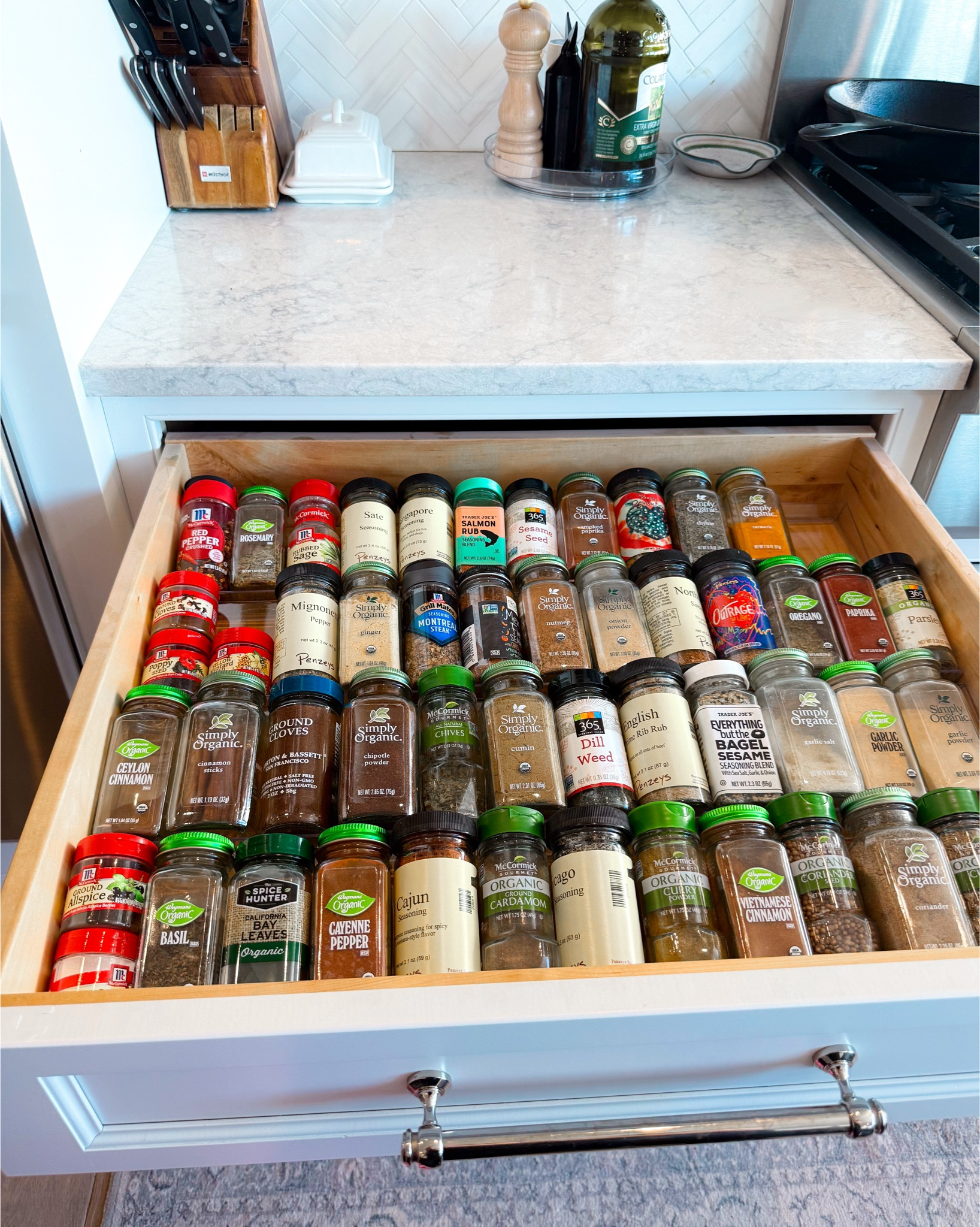 Spice Drawer Organization and Cabinet Oil Organization 


#LTKfoodie #LTKSaleAlert #LTKHome