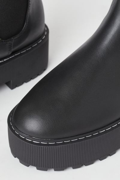 Chelsea Boots | H&M (US + CA)