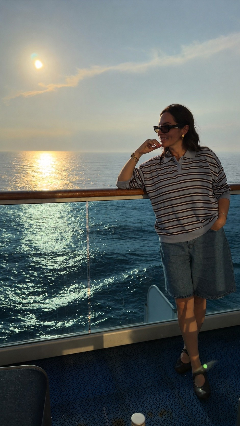 Cruise day fit 🛳️❤️

I’m 5’4” and wearing a size M in the sweater 🤍

#LTKootd #LTKTravel #LTKSeasonal