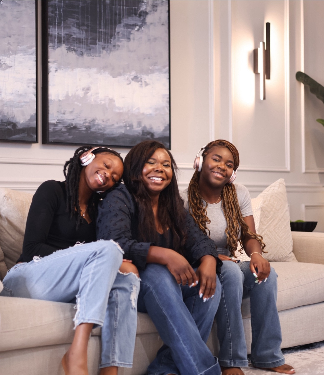 These beats headphones from @amazon is on major Prime Day deals and makes a great gift for anyone or yourself 😉. 

I got it for my nieces last year and they loved it. They also come in different colors #giftideas #amazonhome #primeday


#LTKSaleAlert #LTKHome #LTKFamily