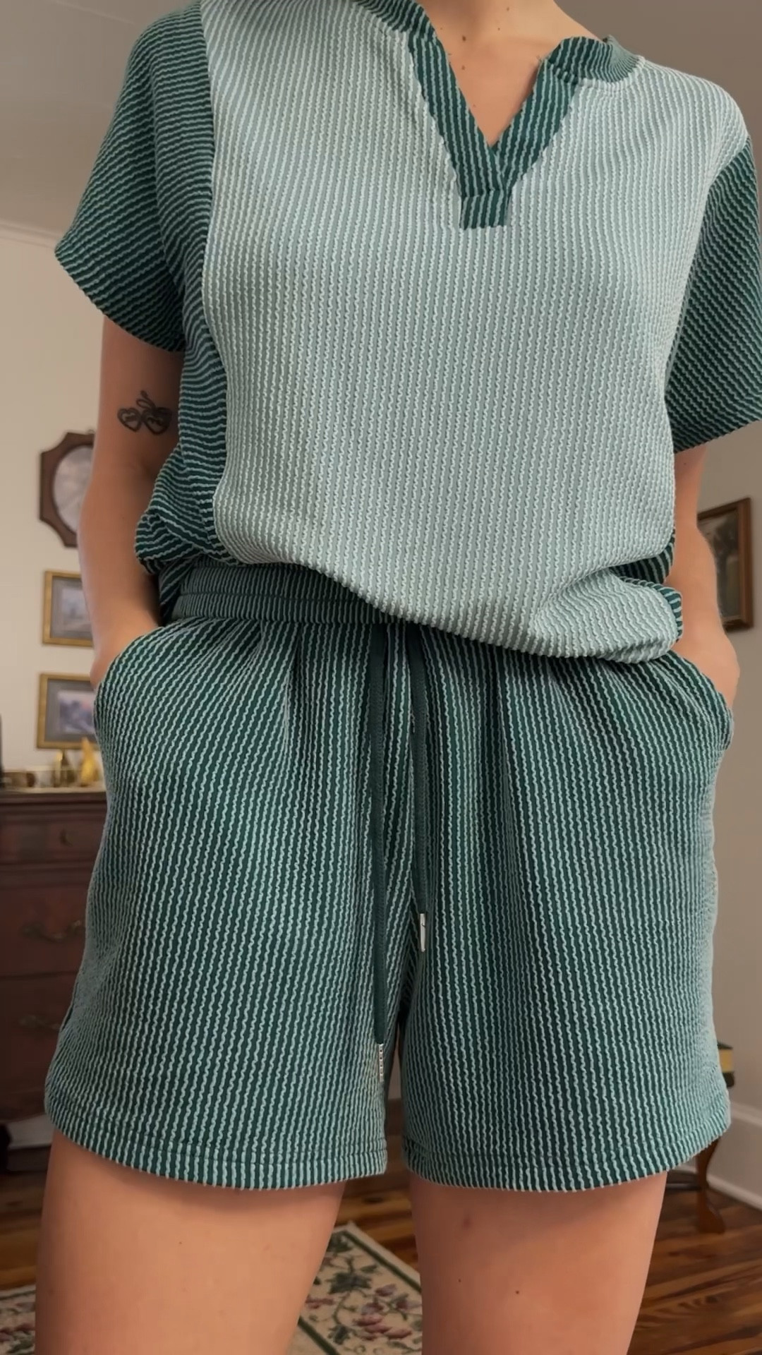 amazon lounge set!! 

size:medium 

#LTKStyleTip #LTKFindsUnder50 #LTKHome