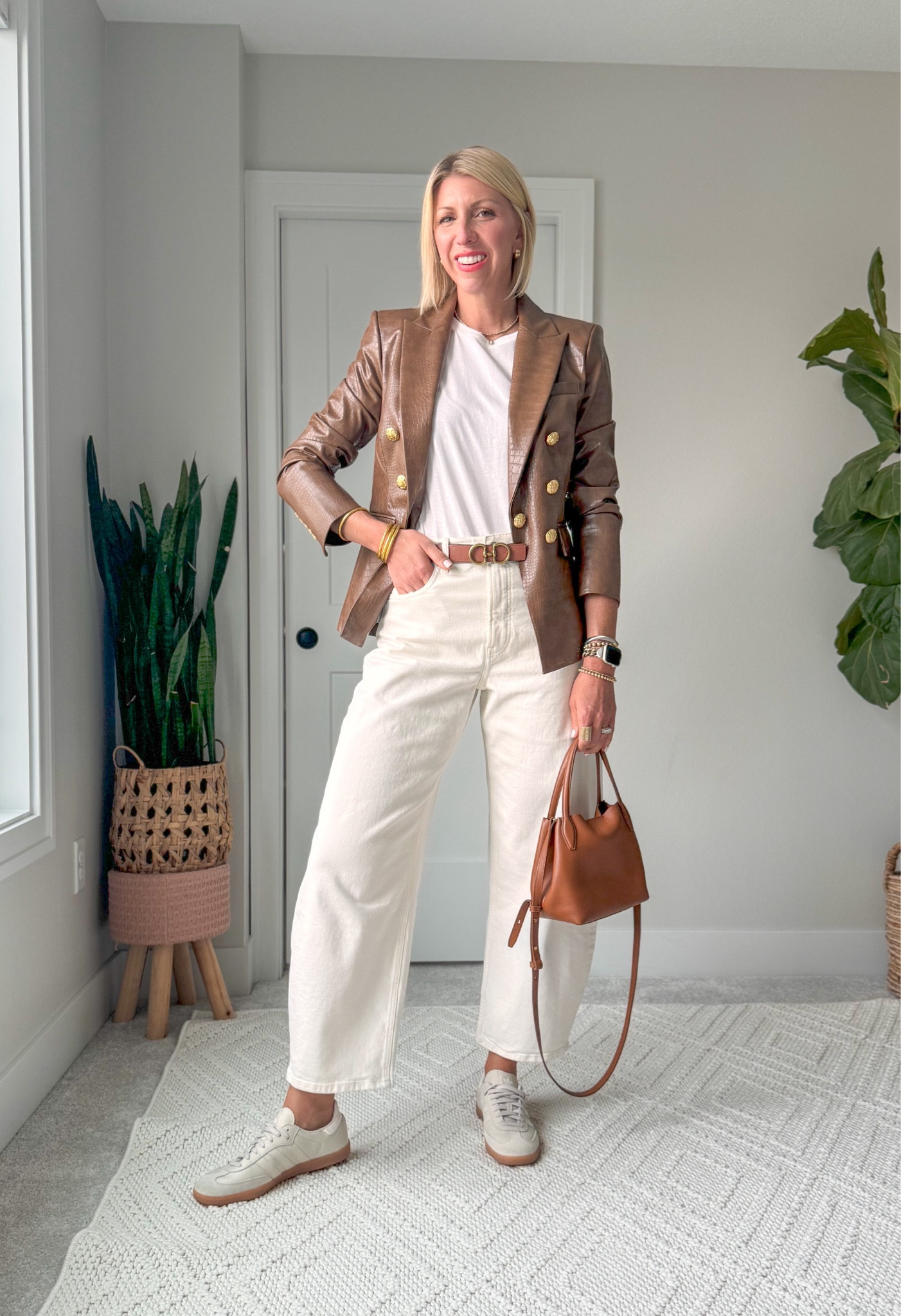 Elevated casual look with cream, jeans, white tea, blazer, neutral, minimal sneakers

#LTKStyleTip #LTKBacktoSchool #LTKOver40