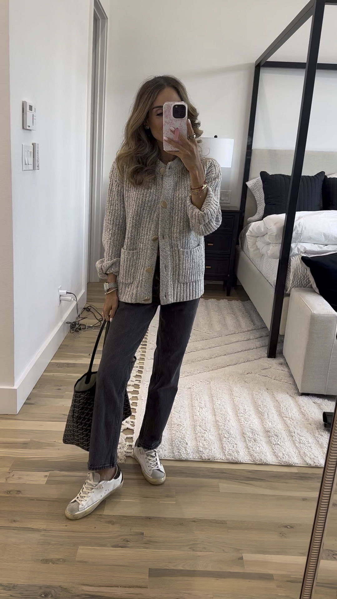 Cozy oversized cardigan size xxs 90s jeans size 23 x short

#LTKFindsUnder100 #LTKFindsUnder50 #LTKSeasonal