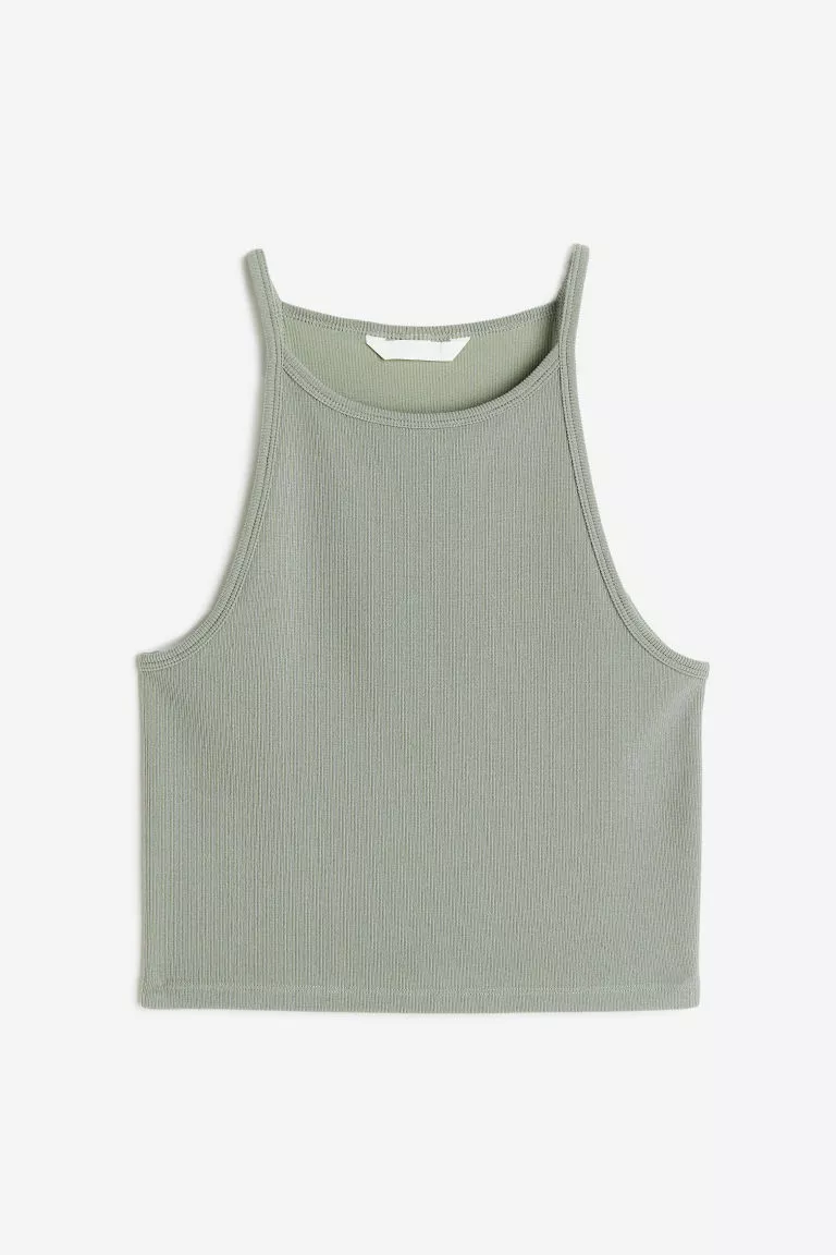 H and m outlet ribbed top