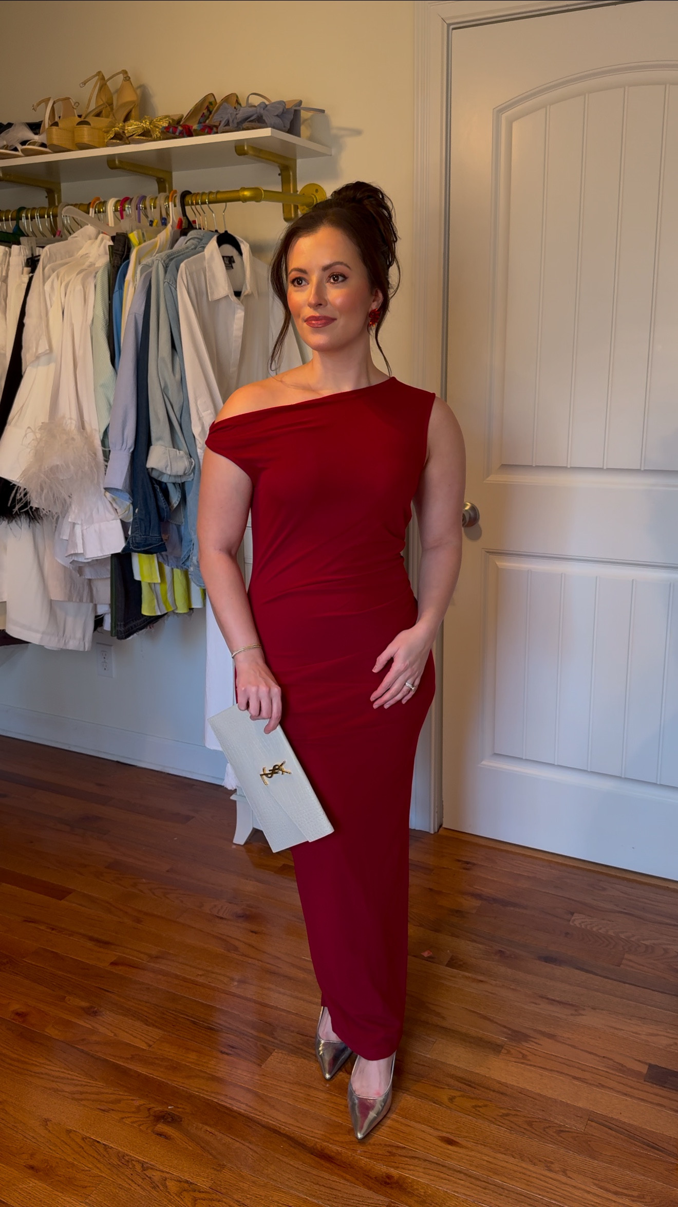 For this wedding guest dress feature, here is a fabulous option that comes in multiple colors (& is under $40 !! 🤯❤️) 

Black-tie optional wedding guest dress code: the ever-so-slightly relaxed sibling of black-tie attire. Think floor-length gowns, elegant cocktail dresses, or a chic dressy jumpsuit. The key difference? A bit more flexibility—like showing a glimpse of the ankle (scandalous, I know!). 
This one can always be a bit tricky when planning what to wear as a guest -but- when in doubt, always lean a tad more elevated ✨

 #WeddingGuestStyle #BlackTieOptional #TimelessElegance #formalweddingattire #classicstyle #weddingguestdress

#LTKFindsUnder50 #LTKWedding