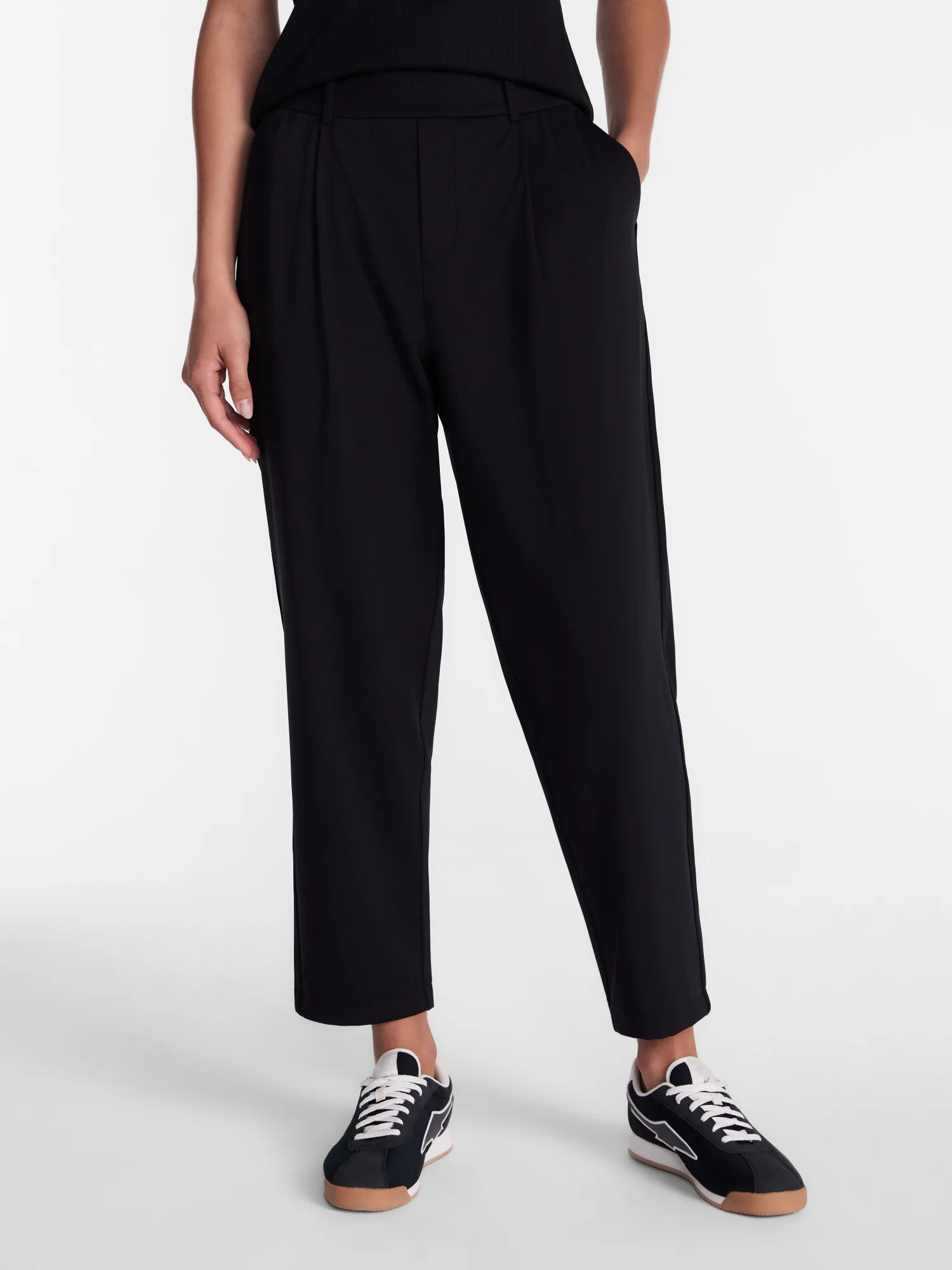 Avia Women's and Women's Plus Tapered Interlock Trousers, 27" Inseam, Sizes XS-4X | Walmart (US)