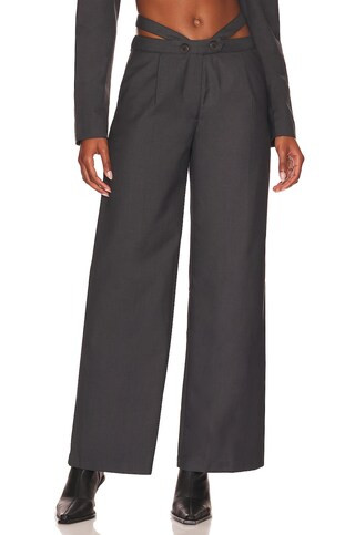 brand: 
                    Bardot | Revolve Clothing (Global)