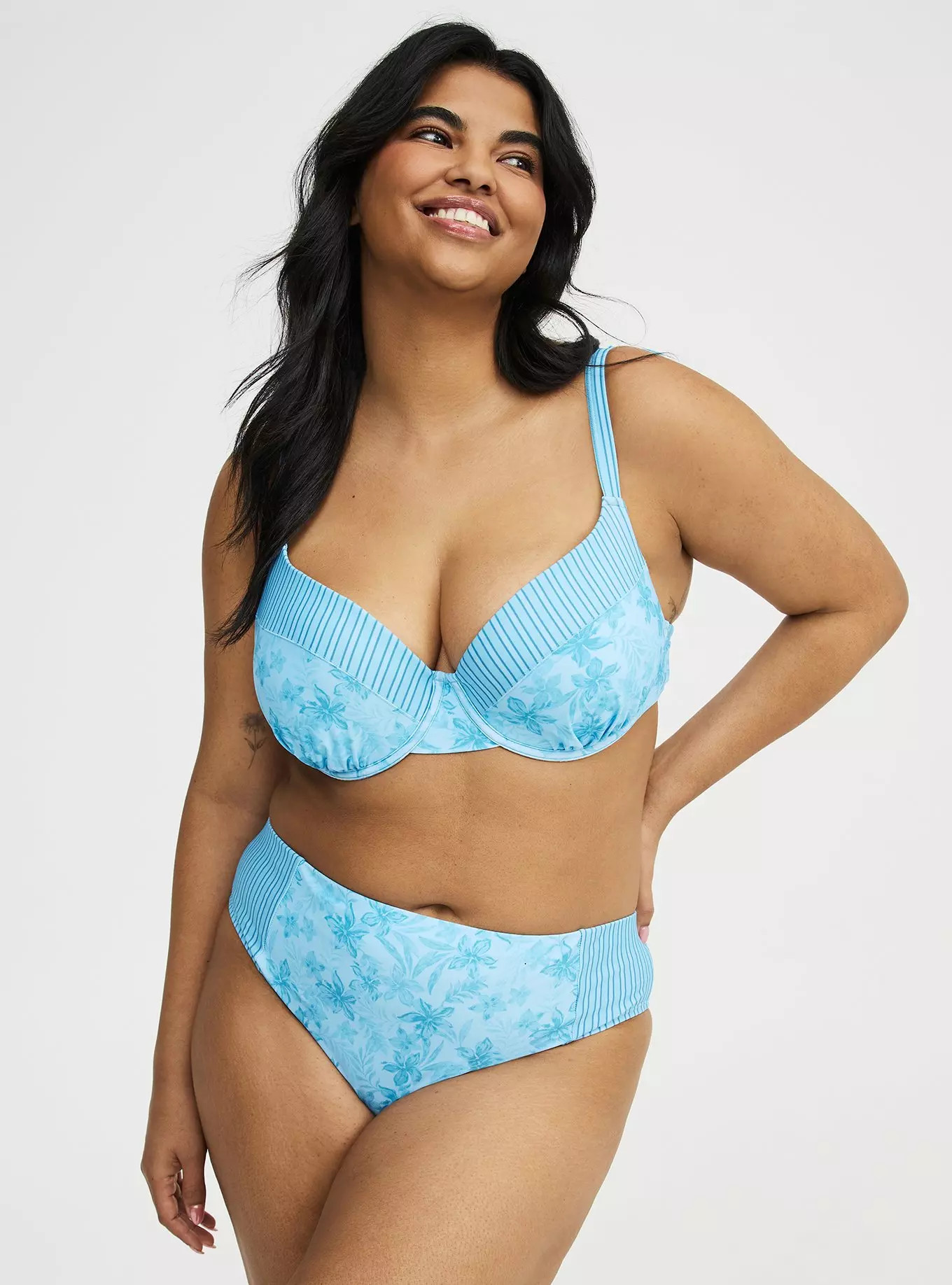 Wired Bow Bikini Top | Torrid (US & Canada)