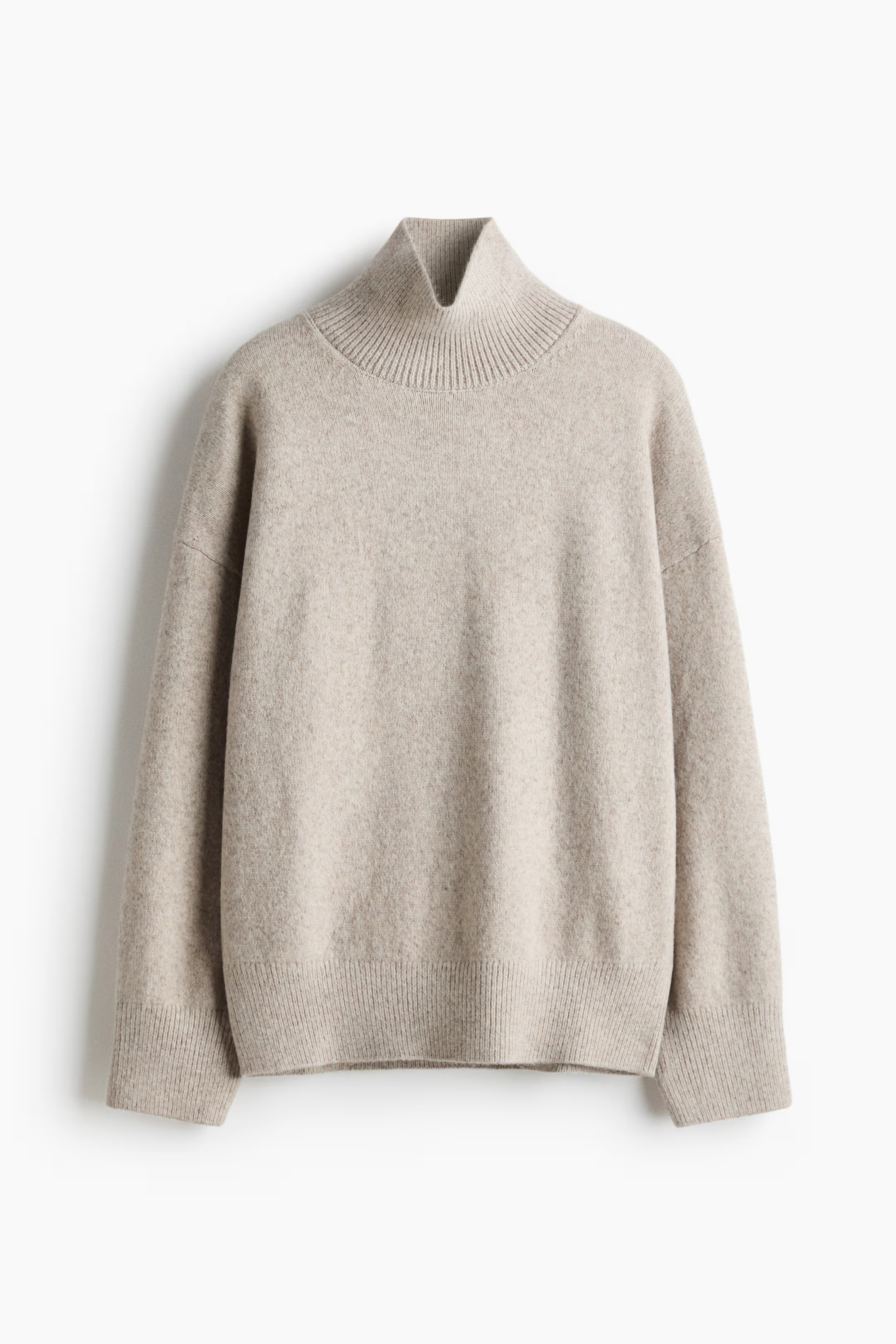 Oversized turtleneck jumper | H&M (UK, MY, IN, SG, PH, TW, HK)
