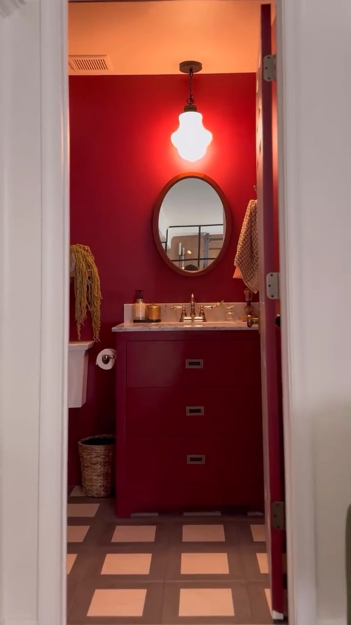 And I think it turned out pretty damn good 👍🏻 1 year later and it’s holding up perfectly! I used tile paint and a sealer ♥️