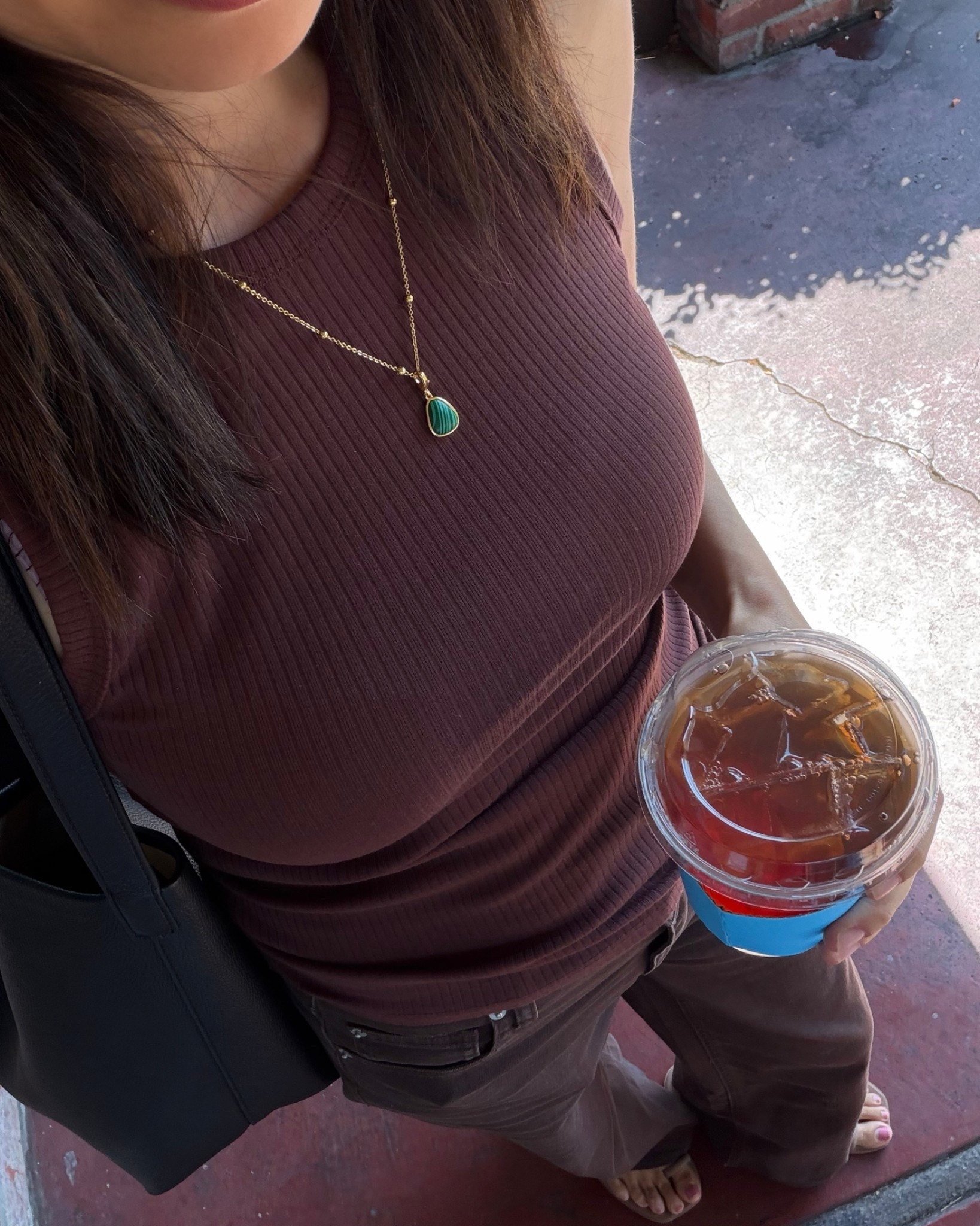 Bringing in the fall colors 🍁

Tank small
Bella jeans