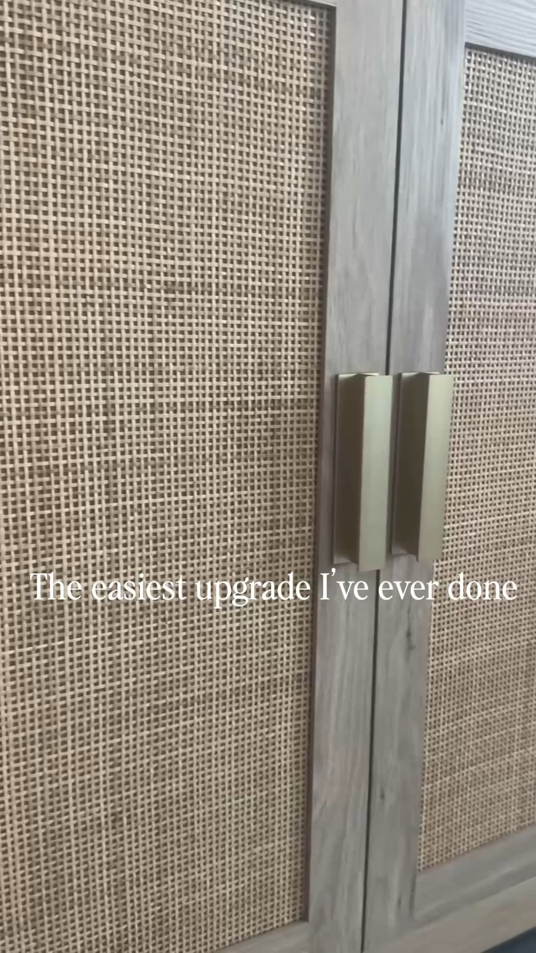 Honestly the easiest upgrade I’ve ever done. I took a chance on these stick-on handles because I didn’t want to drill into the cabinets… but they’ve been on here for 2 years and haven’t budged. I love how they made these inexpensive cabinets actually match the rest of my house 😅