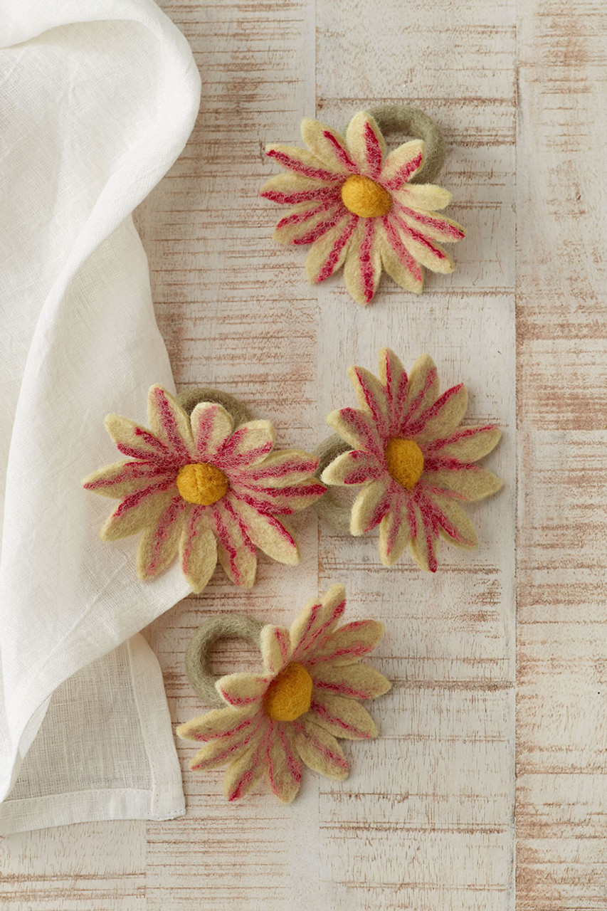 Painted Daisy Napkin Rings, Set of 4 | Coldwater Creek
