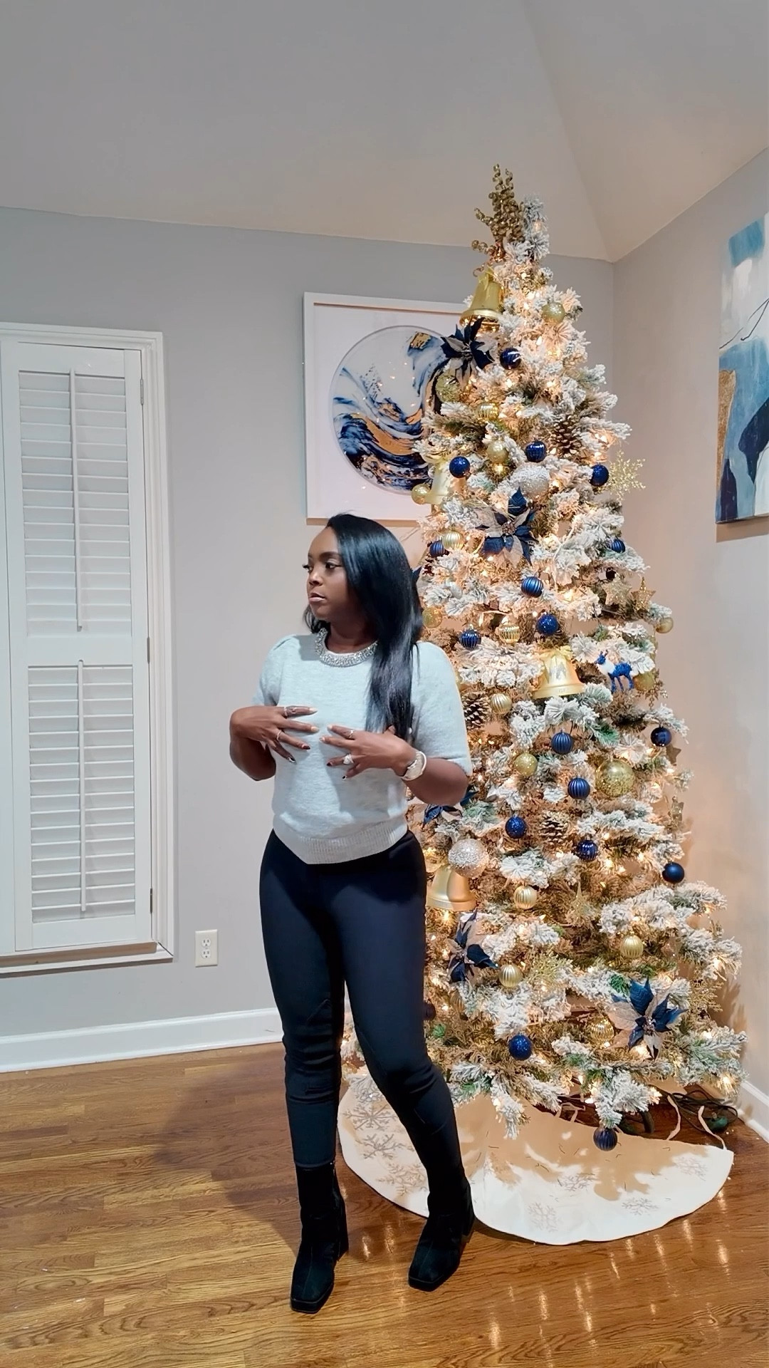 Real chill Christmas party vibes! 

#LTKootd #LTKHoliday