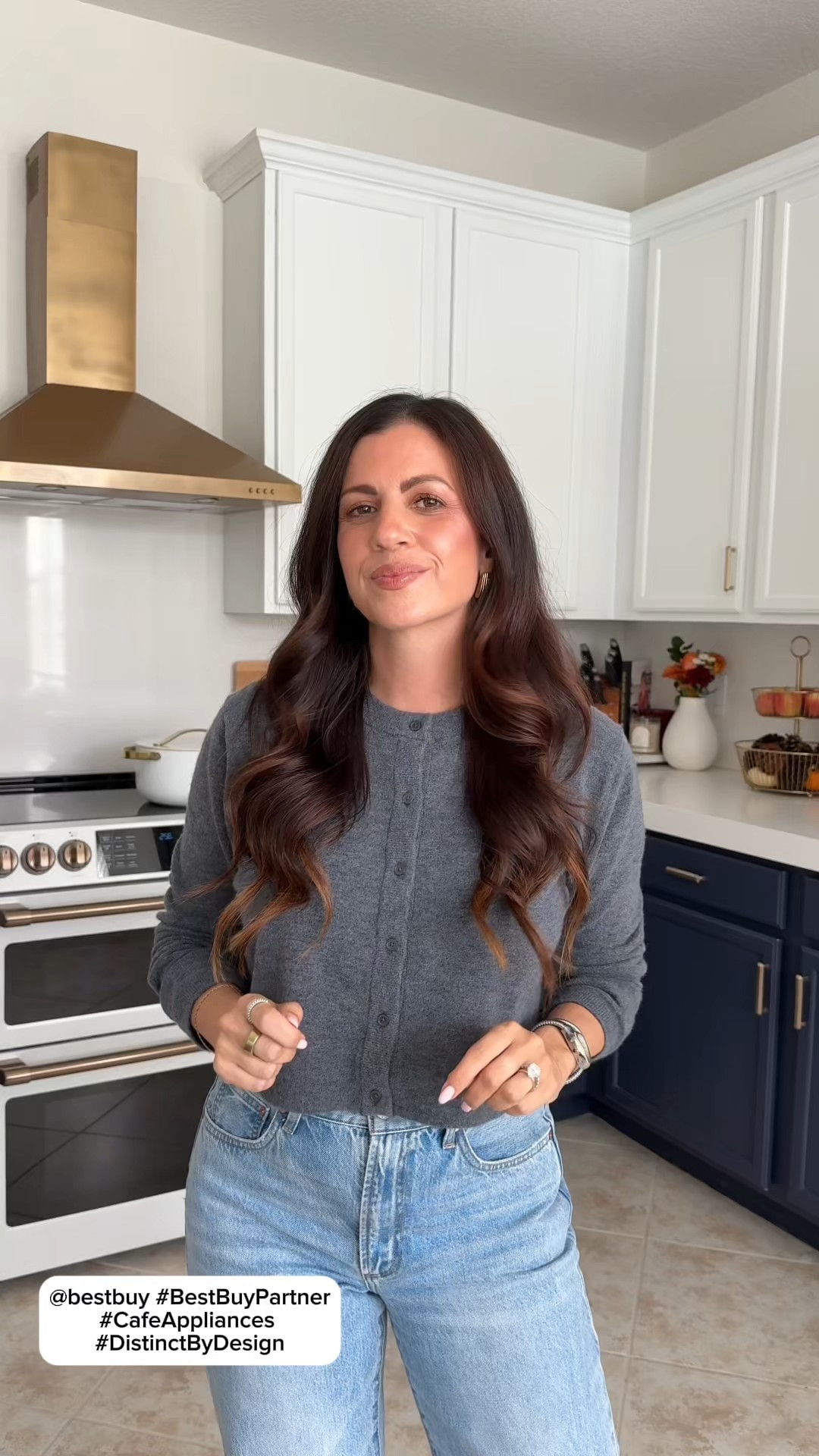 #BestBuyPartner - Shop and save on Café appliances at Best Buy - just in time to host for the holidays! So in love with my new Matte White Café Double Oven Range from Best Buy! It’s a stunning addition to my kitchen. There are 5 additional hardware color options, so over time, you can change them out and cater to your evolving style. Save up to an extra $700 on Café appliances, plus an extra 10% off Café handle and knob accessory kits. @BestBuy #CafeAppliances #DistinctByDesign 


#LTKfoodie #LTKHome #LTKHoliday