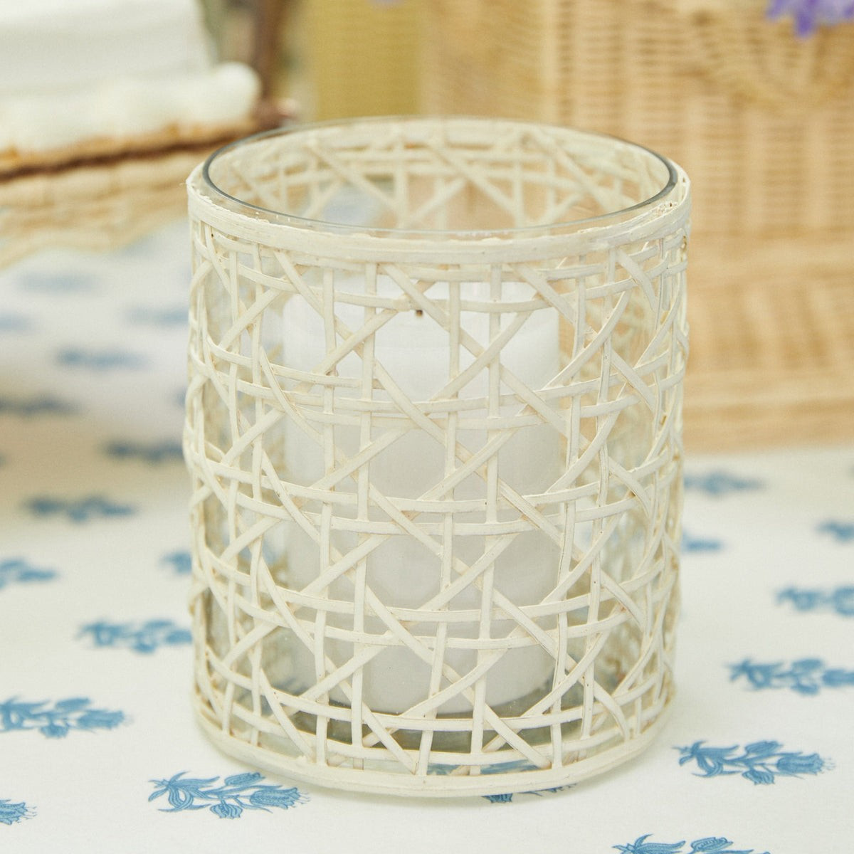 Cane Hurricane Medium White Wash | Amanda Lindroth