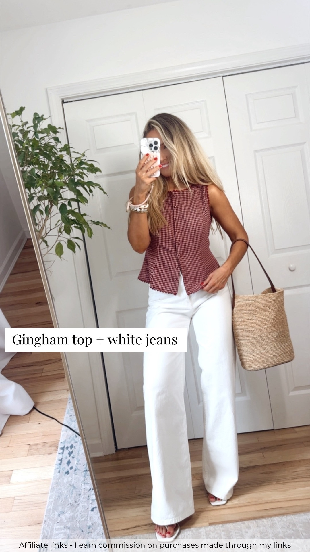 Affiliate links - I earn commission on purchases made through my links 

Fourth of July outfits
Amazon gingham top
Zara white jeans