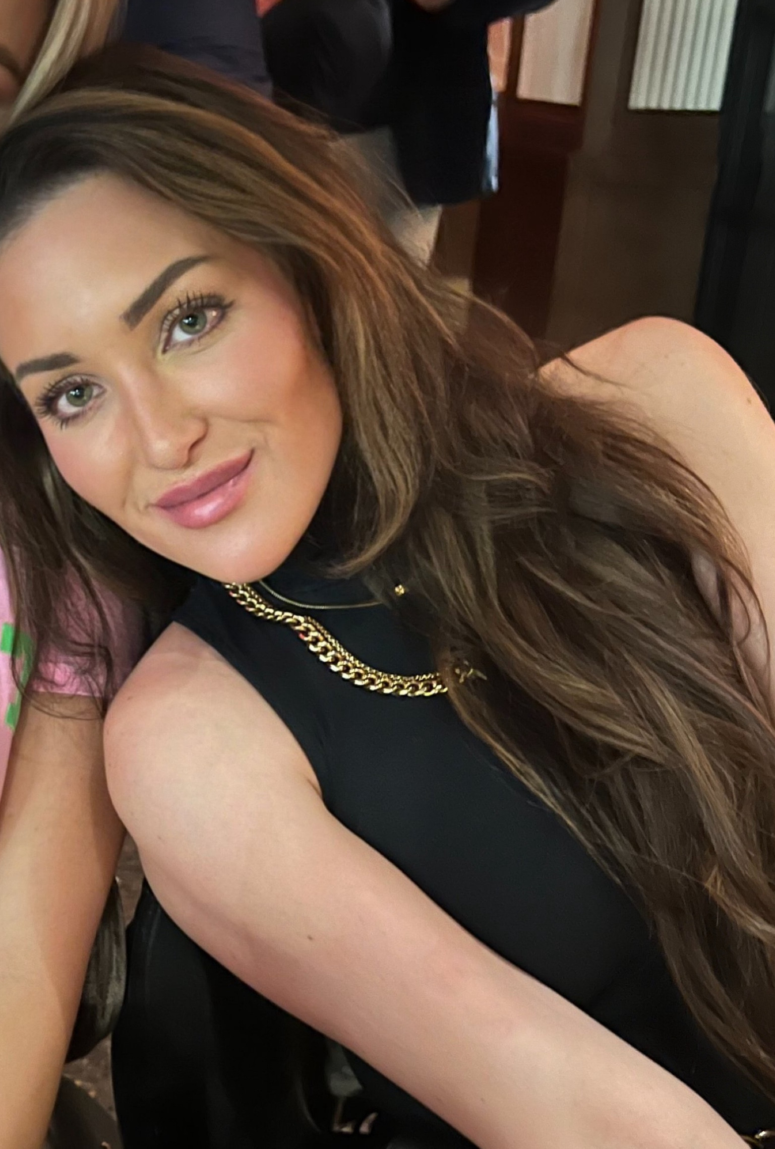 Makeup look 💄
Natural glam make up brows lip blush bronzer body bronzer

#LTKbeauty