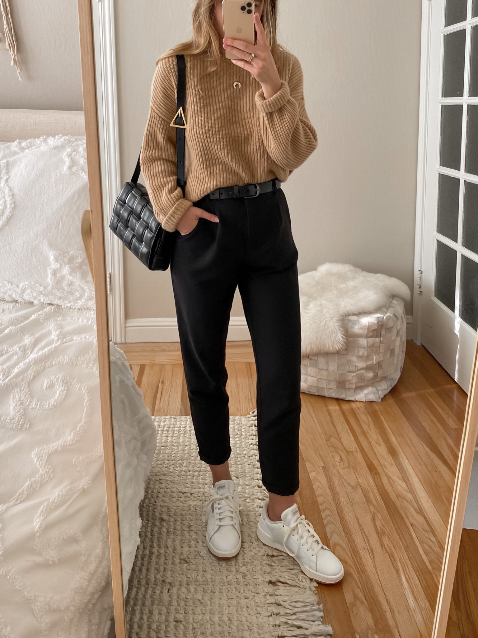 fall outfit 🍂
sweater | Eileen Fisher (old) linked similar
pants (old) linked similar
shoes | Adidas (old) linked similar
bag | Bottega Veneta