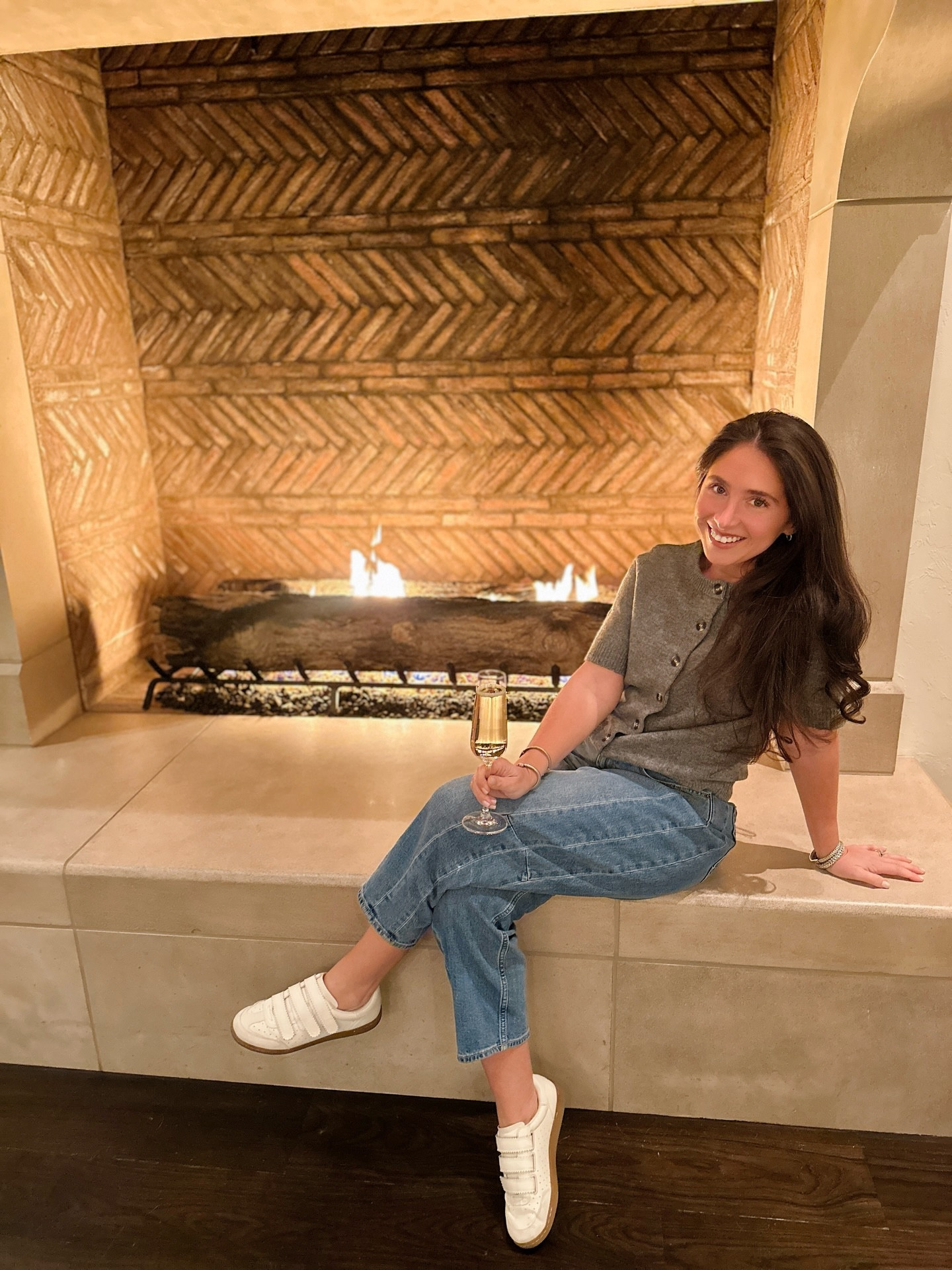 1st Annual Anniversary week is officially in the books! 👑 In hindsight getting married in the same week as my husband’s birthday & my sobriety from alcohol anniversary may not have been my best idea, but it certainly makes the week go by fast⏩ 

#alcoholicprincessdiaries #alcoholism #alcoholic #alcoholfree #anniversary #recoveroutloud #normalizesobriety #wedorecover #fallstyle #quitdrinkjng #sobriety #sober #married #weddinganniversary #targetfinds #targetstyle #restorationhardware #rhindy

#LTKdayinmylife #LTKPetite #LTKFindsUnder100