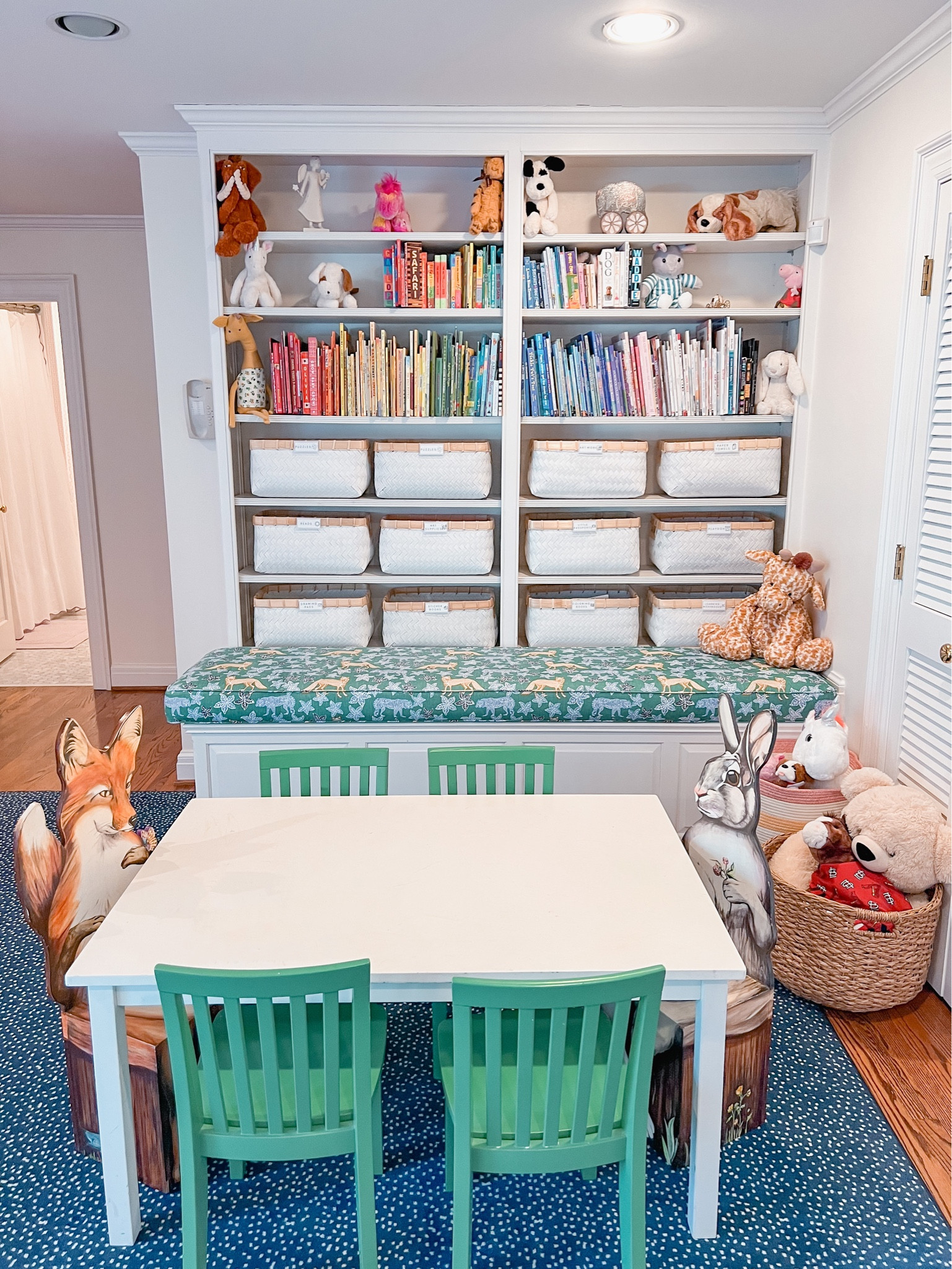 This dreamy playroom art + library space is perfection🎨📚🌈✨

#LTKkids #LTKhome #LTKFind