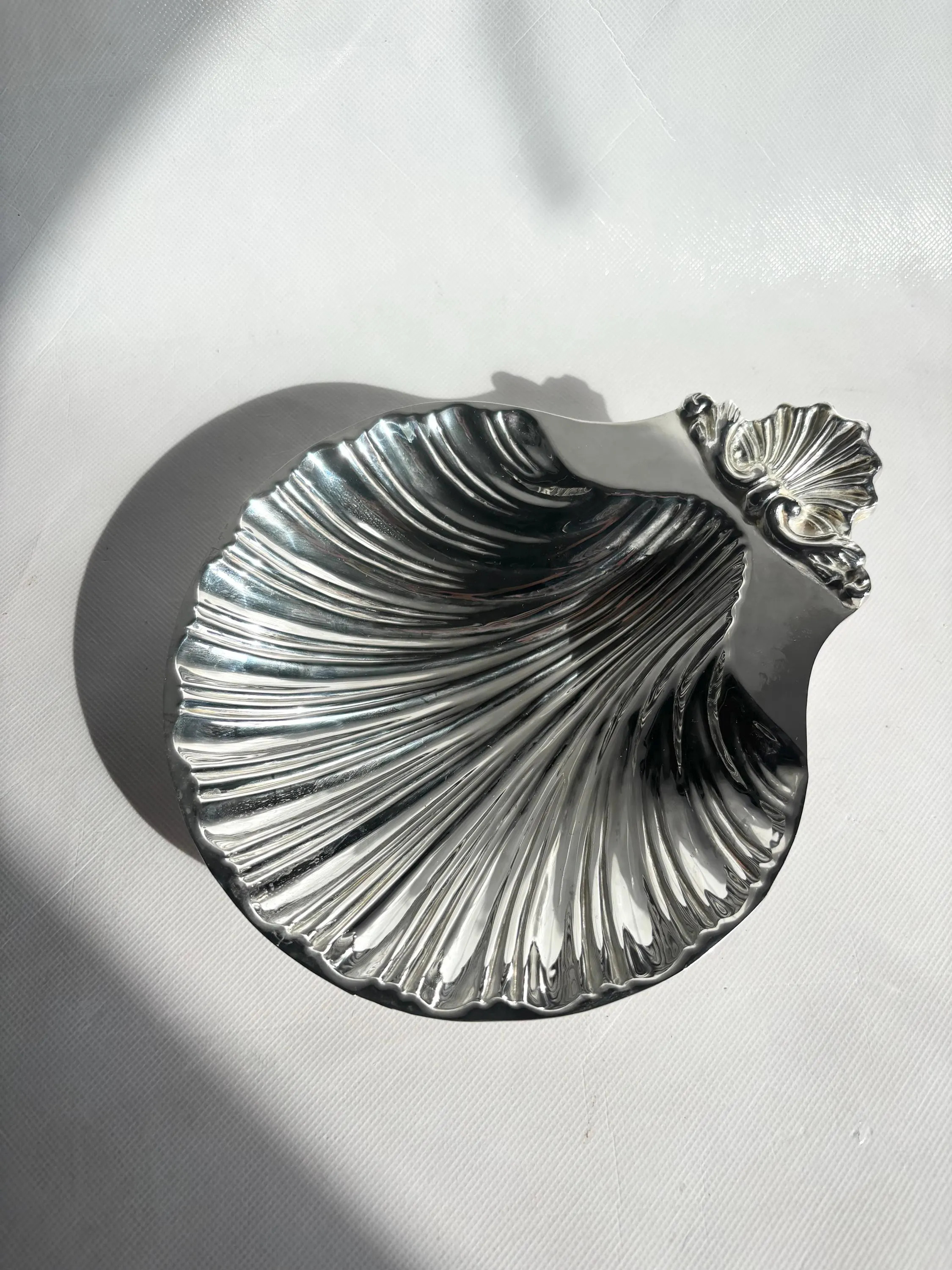 Vintage Footed Silver Plated Serving Dish Bowl Scallop Clam Shell Vintage 70s Ring Trinket / Catc... | Etsy (US)
