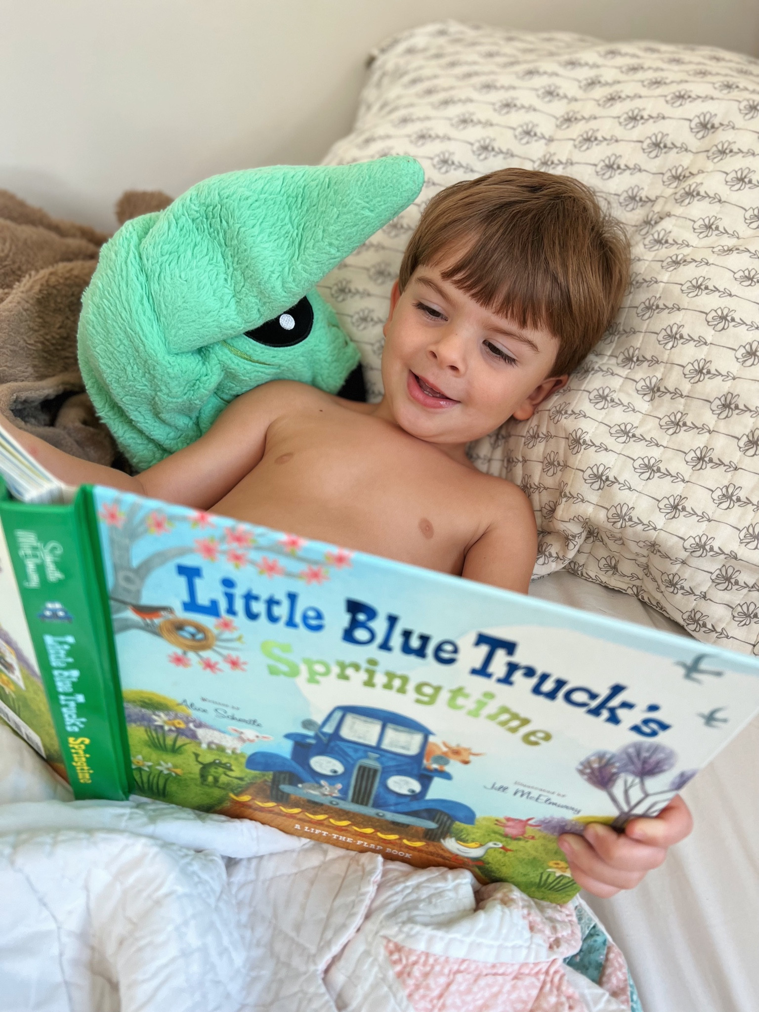 Hamp’s favorite little series right now, we love anything Little Blue Truck 🛻🐮🐸🐰



#LTKSeasonal #LTKbaby #LTKkids