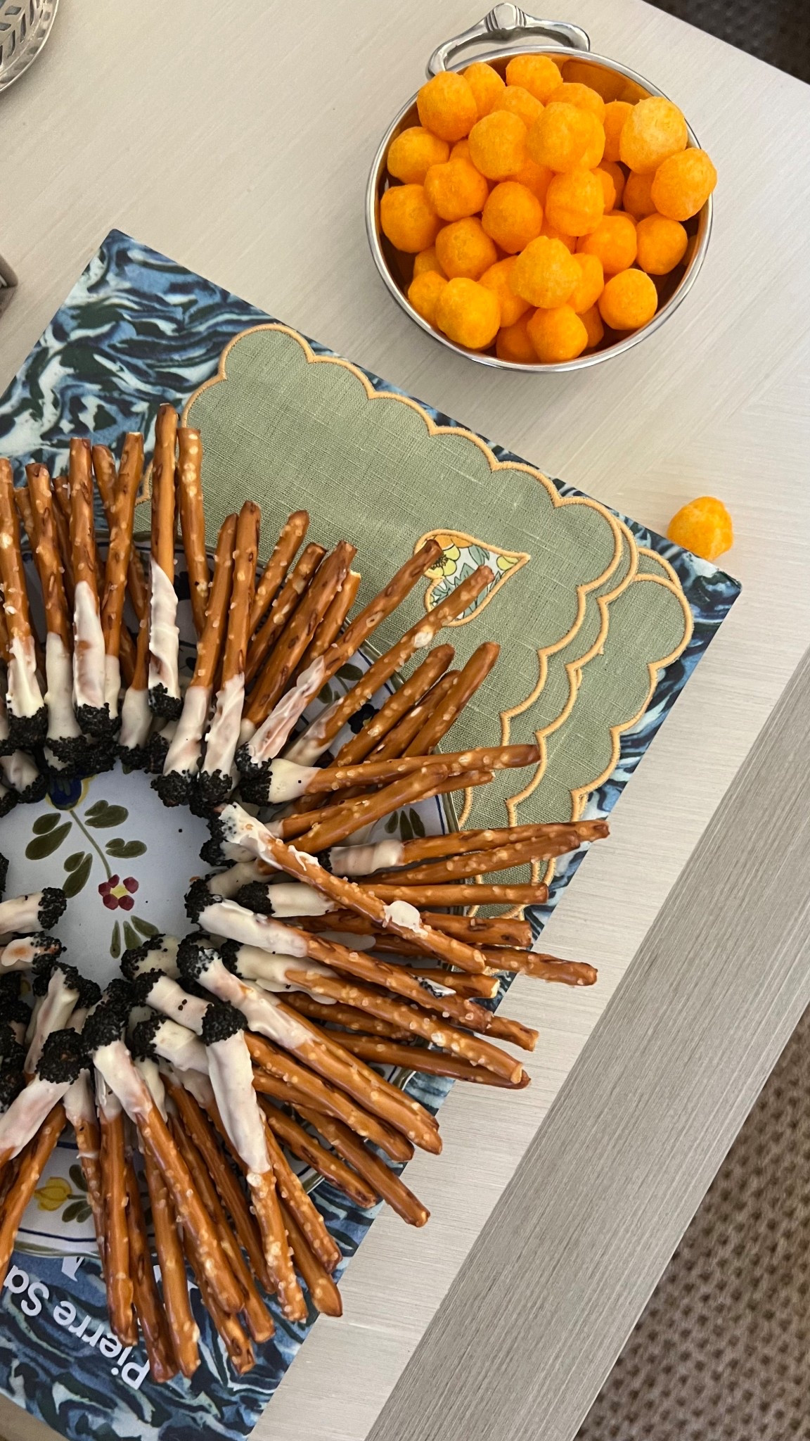 Light up 2026 🚬💥🧡

#ltkparties #ltkhome #funfinds #grocery

#LTKfoodie #LTKHome