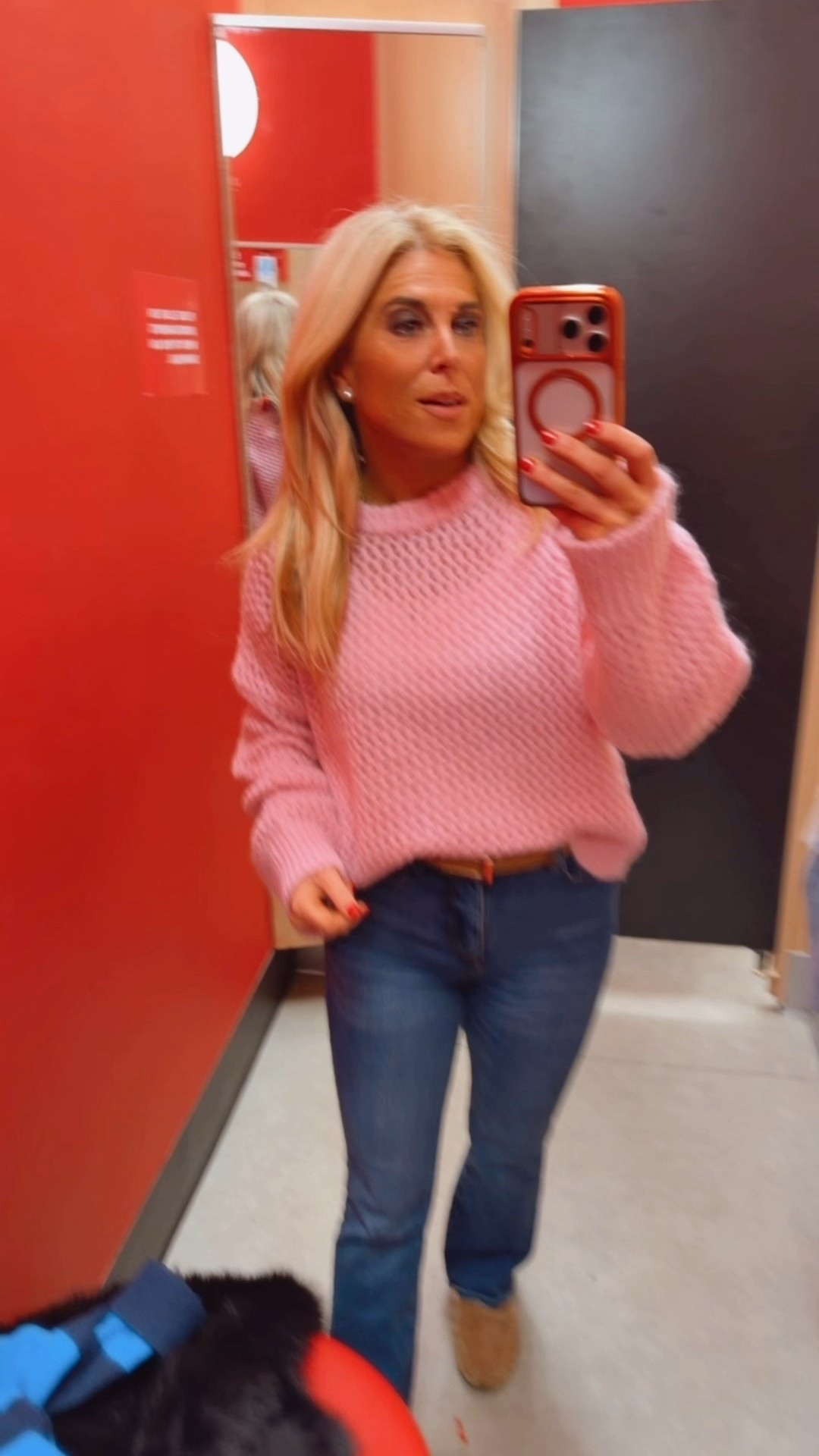 I’ve been trying to find the perfect peekaboo sweater and this is it. Super soft and only $35.

#LTKootd #LTKgrwm