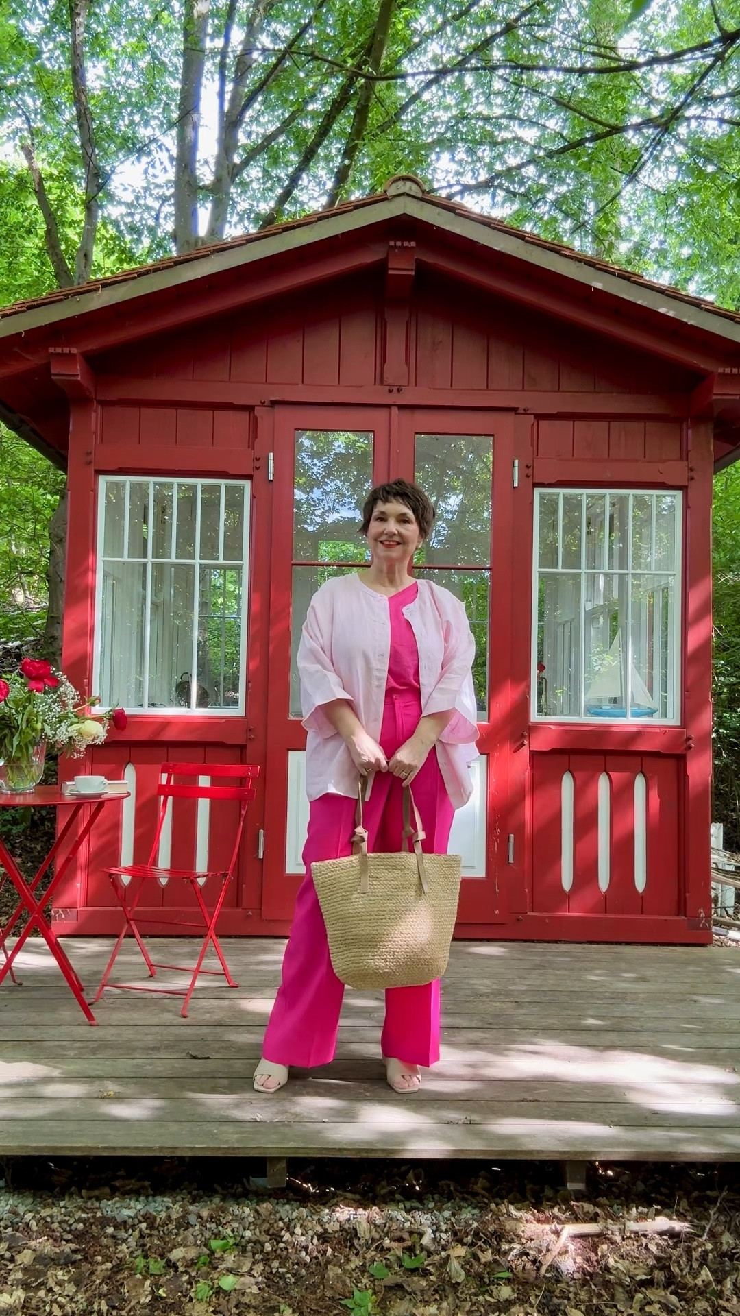 Summer outfit 2026: Think pink! 🩷 fließende Hose aus Kruse, Leinentop und Leinenbluse

#LTKdeutschland #LTKü50 #LTKmidsize