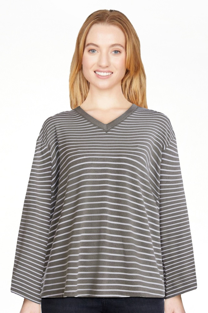 Scenario Women's and Women's Plus Relaxed Tee with Long Sleeves, Sizes XS-4X | Walmart (US)