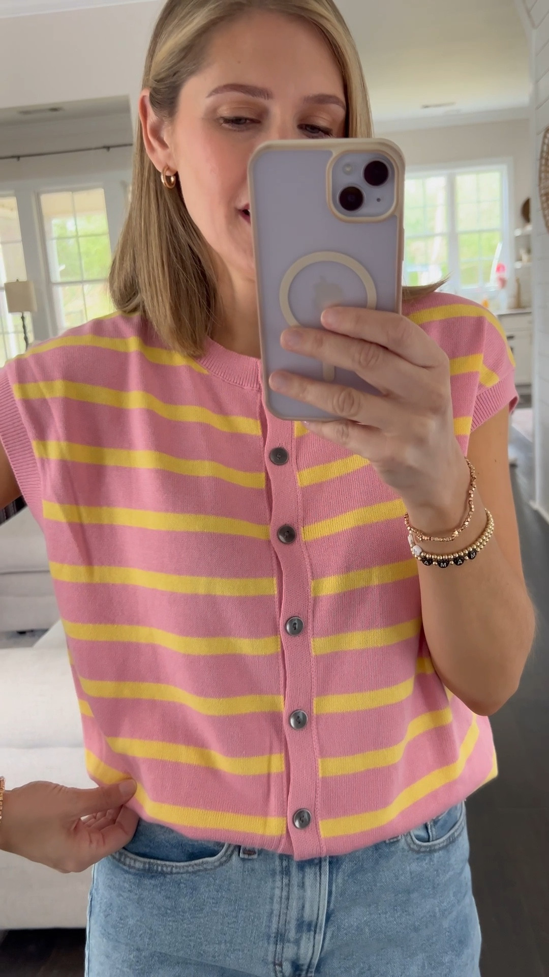 Tops like this make getting dresses easy! It does all the work for you and doesn’t require a lot of accessorizing!

#stripedtop #amazontop #easyoutfit