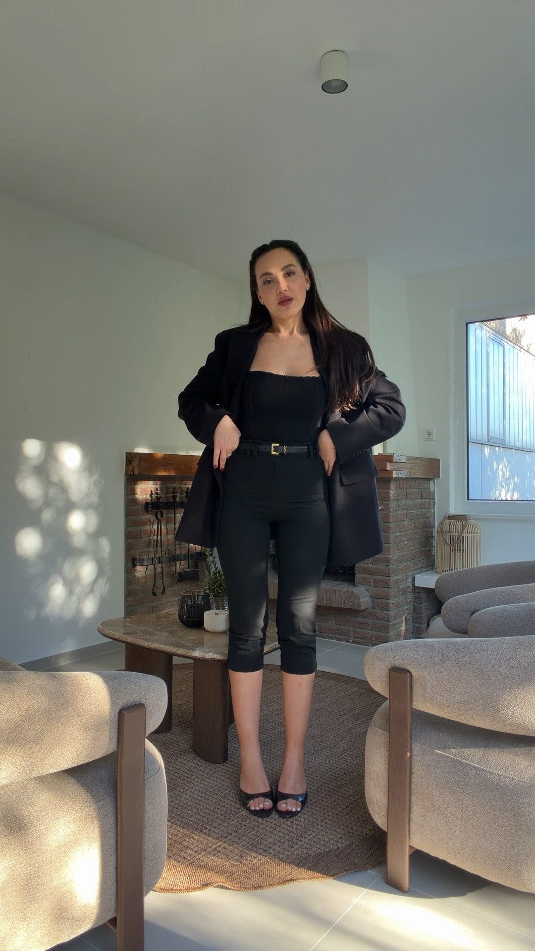 Capri Hose & Blazer ! I love 🖤

#LTKdeutschland #LTKspring #LTKworkwear