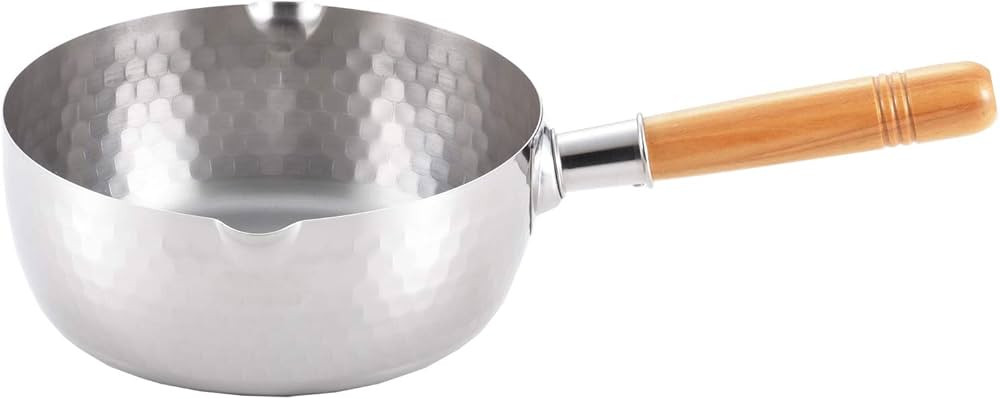 Yoshikawa Yukihira Saucepan, 2.2 quart | Amazon (US)