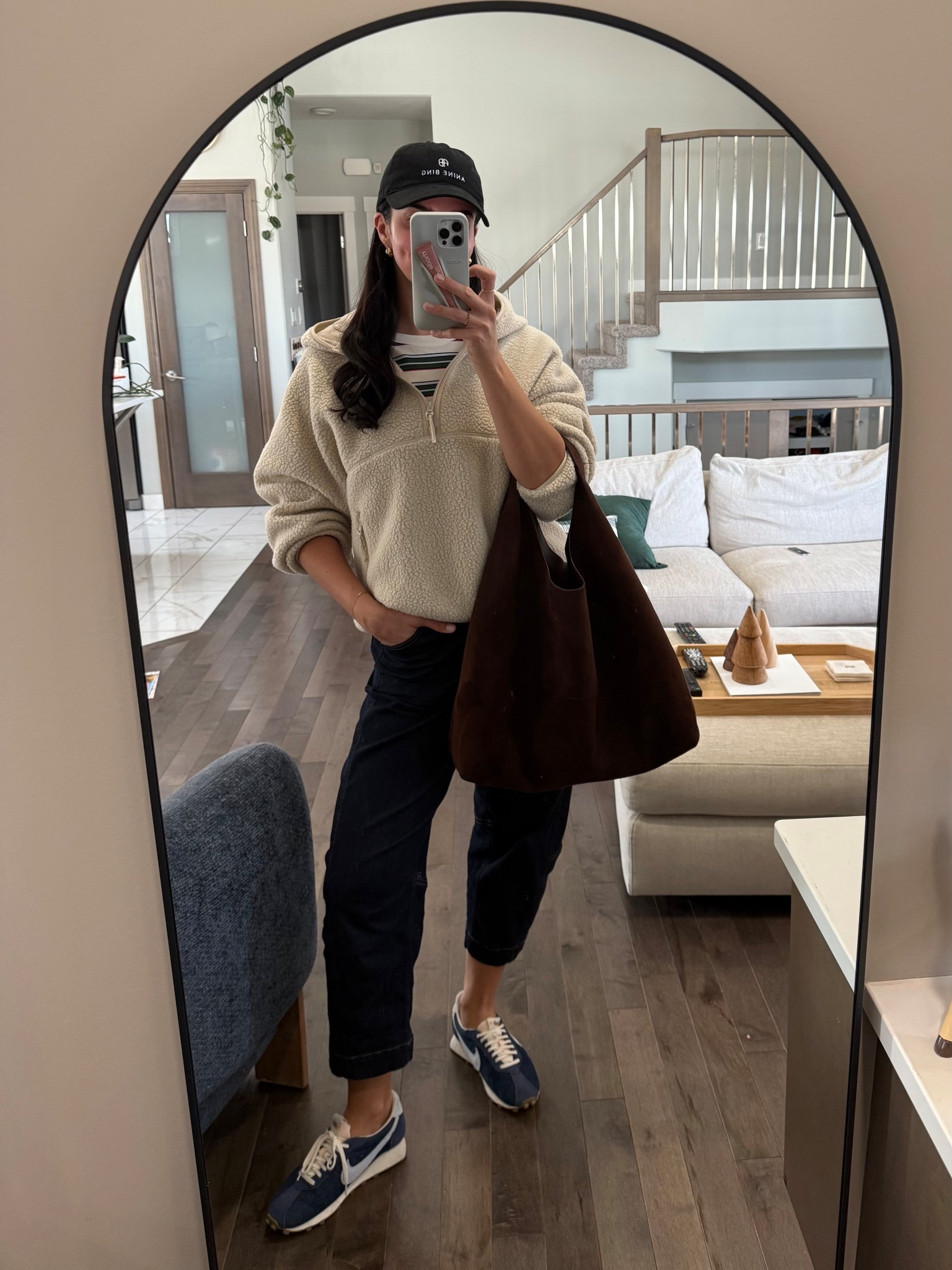 Casual fit!! I sized up to a large in the hoodie! It’s so soft and cozy. Jenas fit tts 

#LTKcanada #LTKwinter