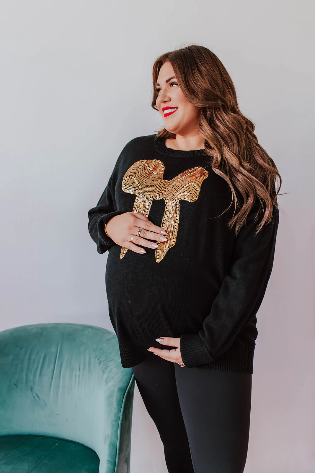 THE SEASON OF GIVING SWEATER IN BLACK | Pink Desert