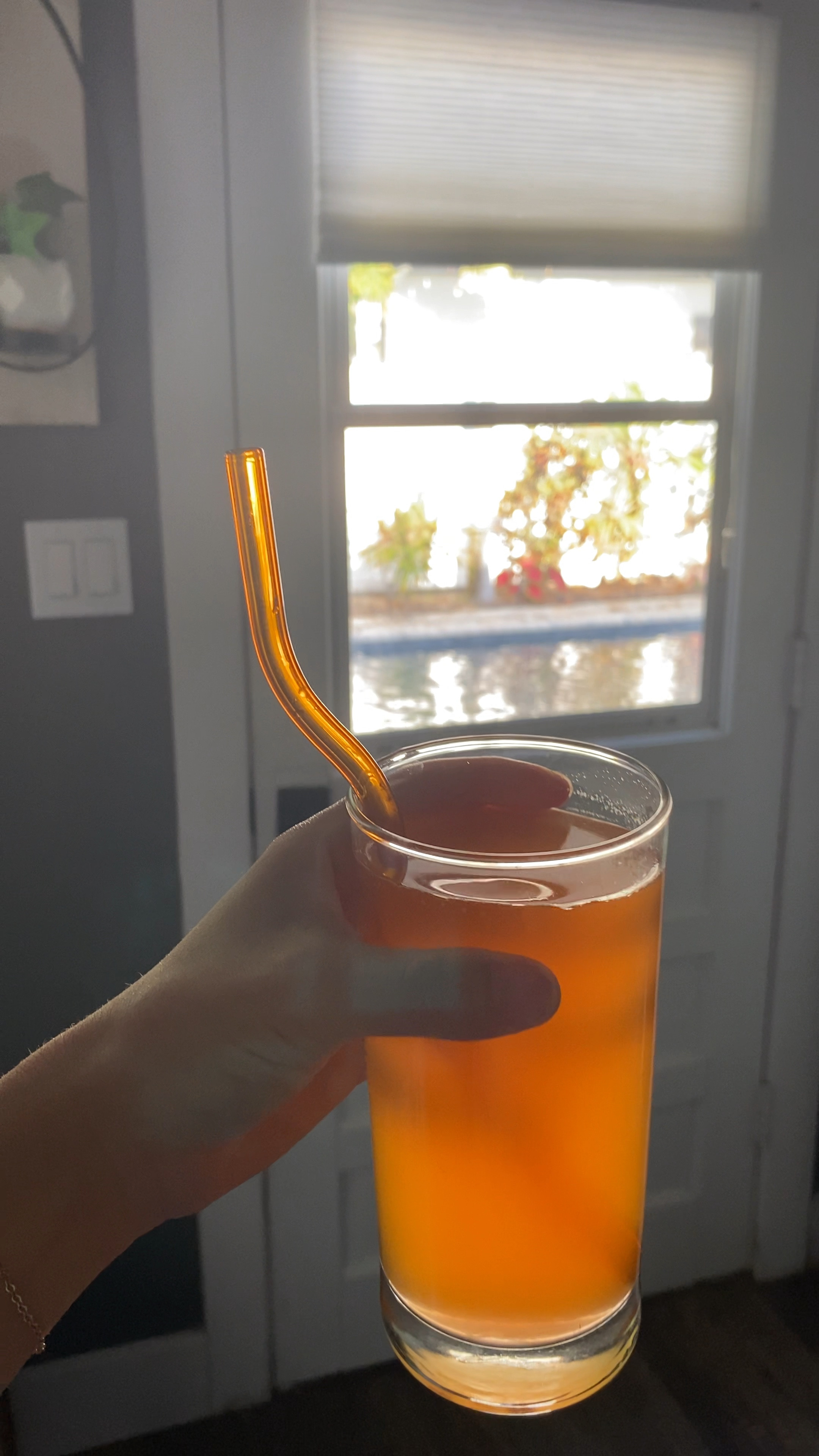 these straws make hydrating so much more fun 

#LTKFindsUnder50 #LTKSummerEdit #LTKGiftGuide