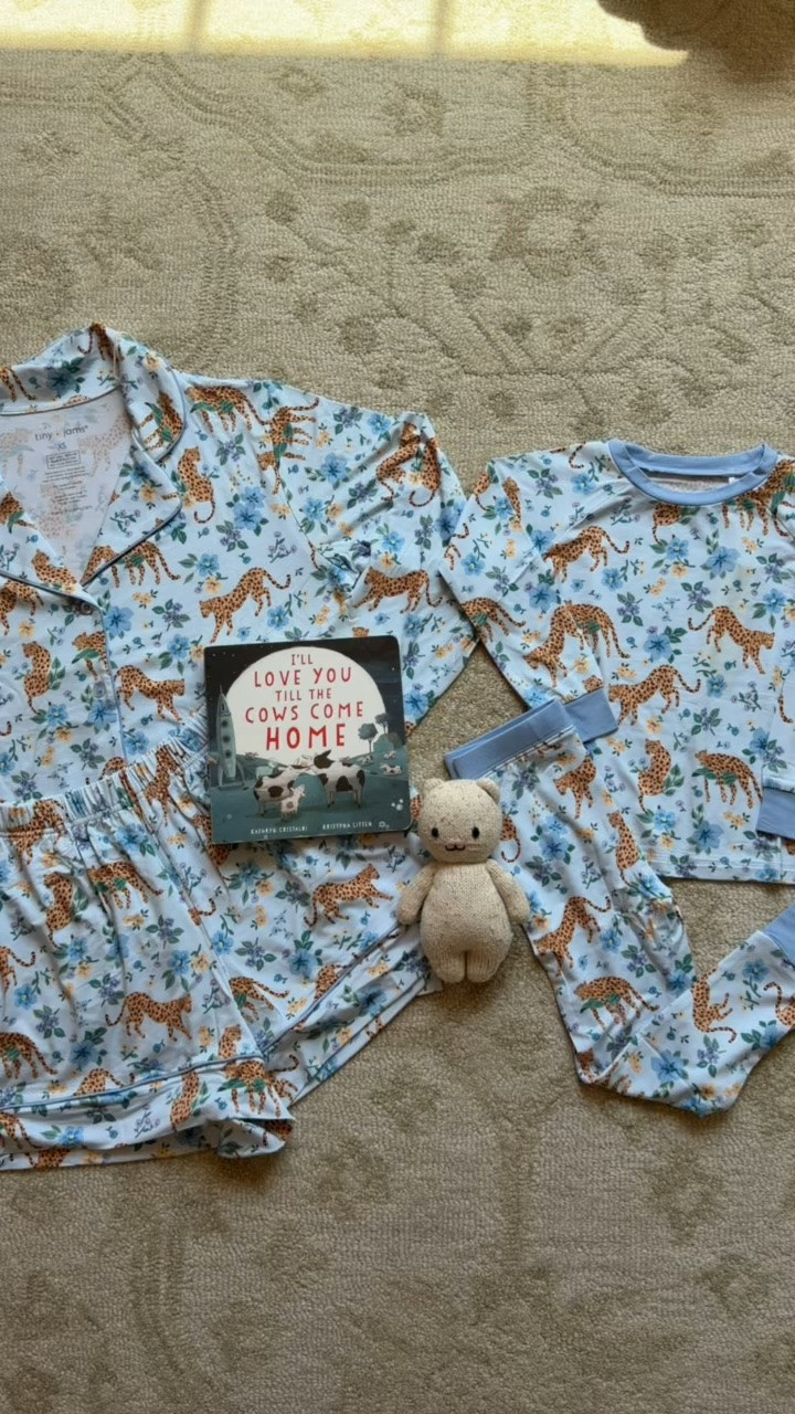 Matching leopard PJs for mom and daughter! Comes in women’s size, toddler, sizing, and baby sizing ￼

#LTKmomlife #LTKBaby #LTKKids