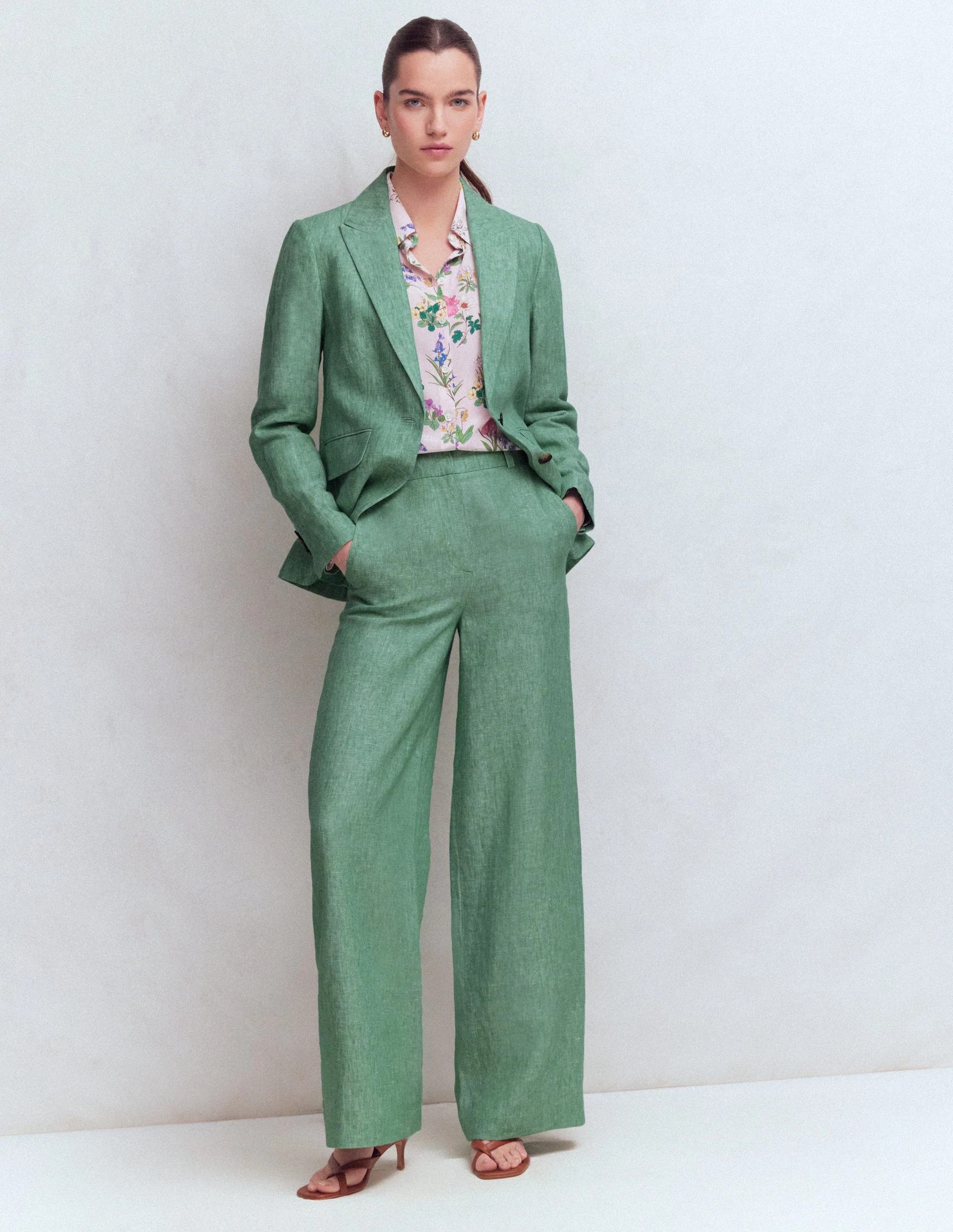 Belgravia Linen Trousers
                    
                      
                        GING... | Boden UK