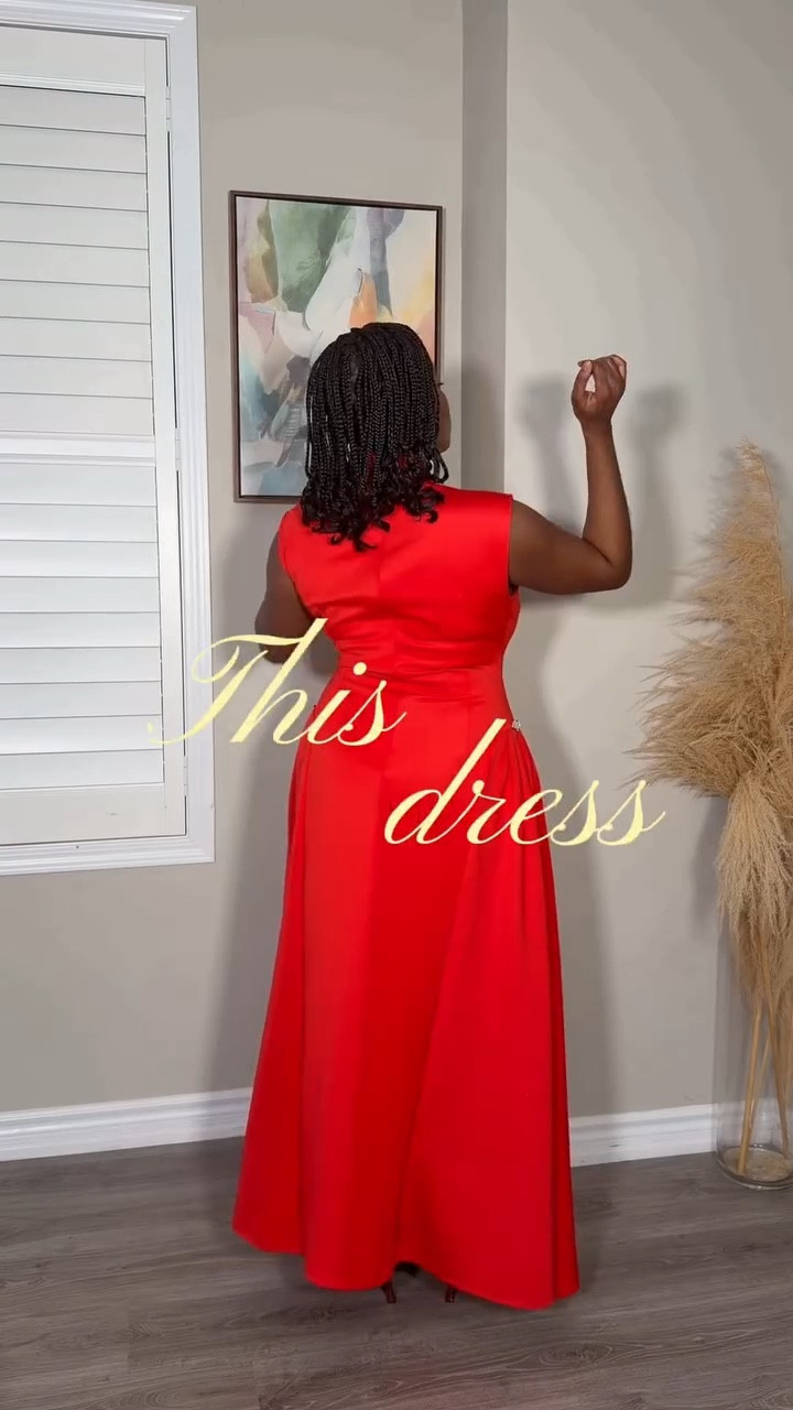 not me ordering a red dress from @loragal_eshop and my mum trying to claim it as hers 😭 #stylebyemmanuela 

what I ordered vs what I got > safe to say it’s a winner ❤️‍🔥
🔍: Mock Neck Sleeveless Cinched Seam Detail Party Maxi Dresses-Red ⬇️ https://bit.ly/3ZI2rM7

use code ELLAHH15 if you’re about to secure yours too or get anything else from Loragal! 💋
.
.
.
#loragal #loralgaldress #torontoblogger #reddresses

#LTKshoes #LTKdatenight #LTKdresses