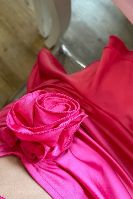 Flower appliqué pink skirt 
#summer #spring

#LTKSeasonal #LTKunder50 #LTKtravel