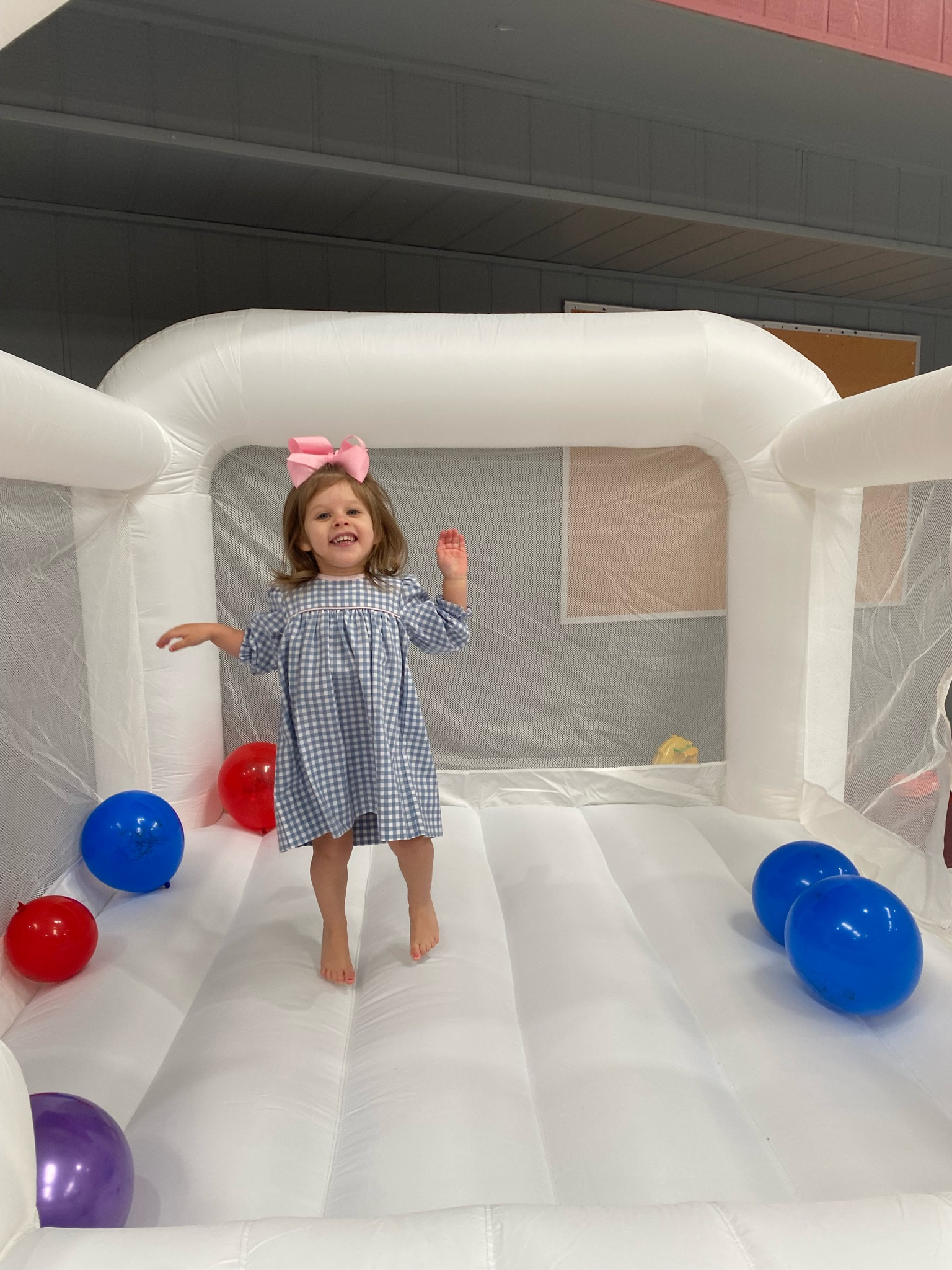 The best/most affordable bouncy house! Easy to use and great quality with an extra section for ball pit! 
#amazonfind
#amazon 
#amazontoddlerfinds

#LTKKids #LTKParties #LTKU