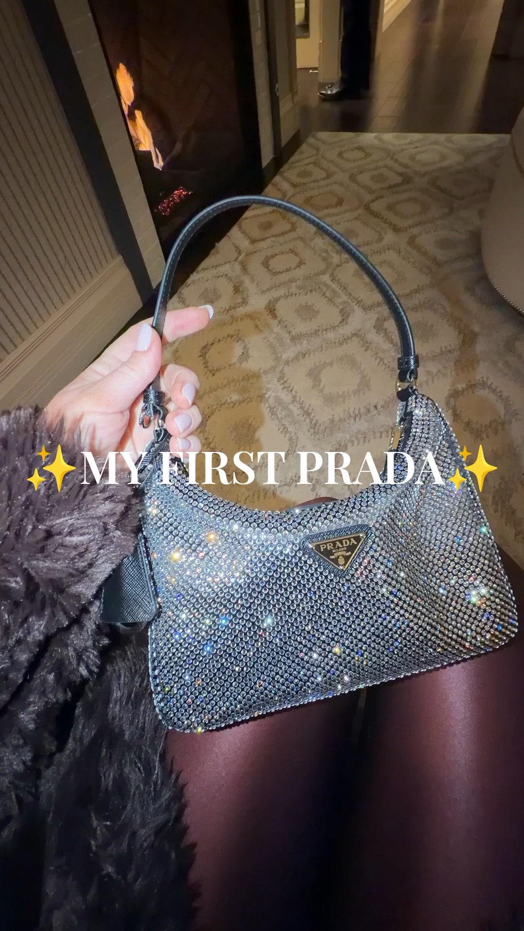 The most perfect bag there ever was!! Obsessed with the SPARKLE, but also the perfect dinner accessory!!

#LTKootd #LTKdayinmylife #LTKSeasonal