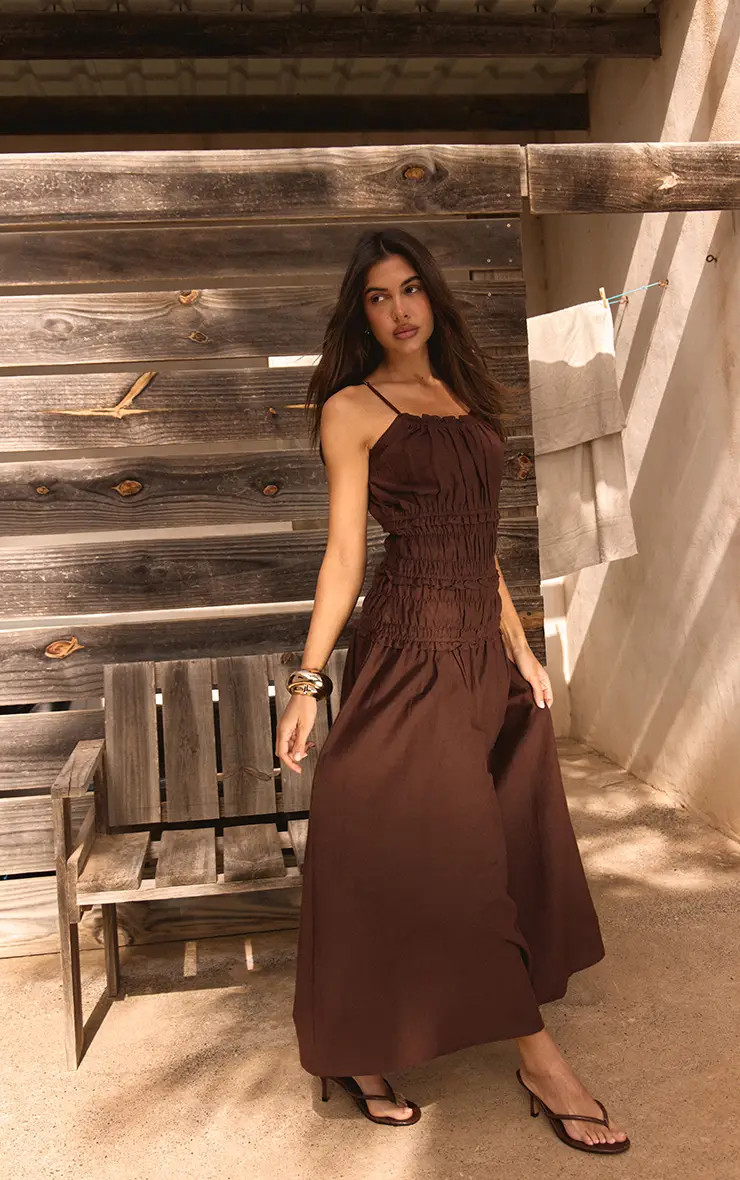 Chocolate Strappy Linen Look Shirred Detail Maxi Dress | PrettyLittleThing US