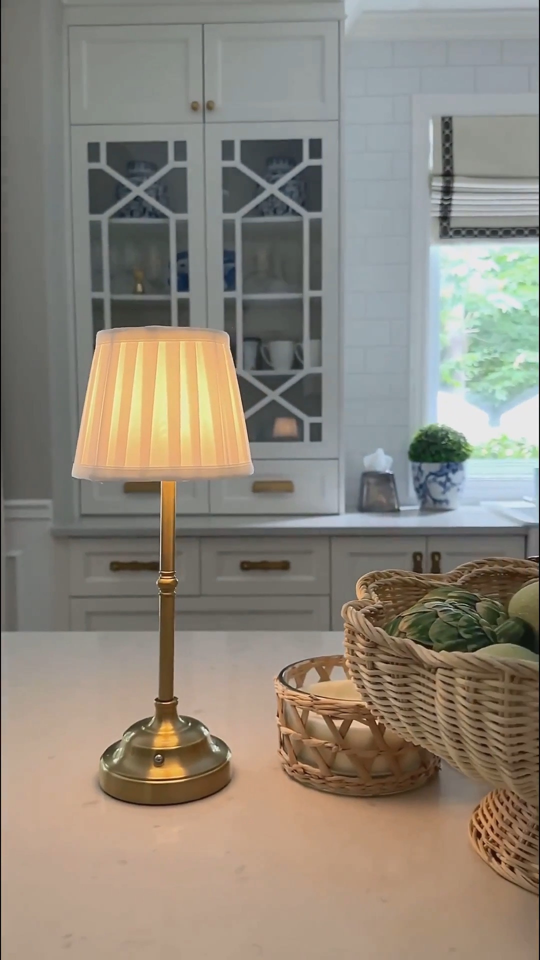 Chic little rechargeable cordless lamps! Gorgeous for outdoors, a tablescape or a little corner you want to light up!

#LTKhome