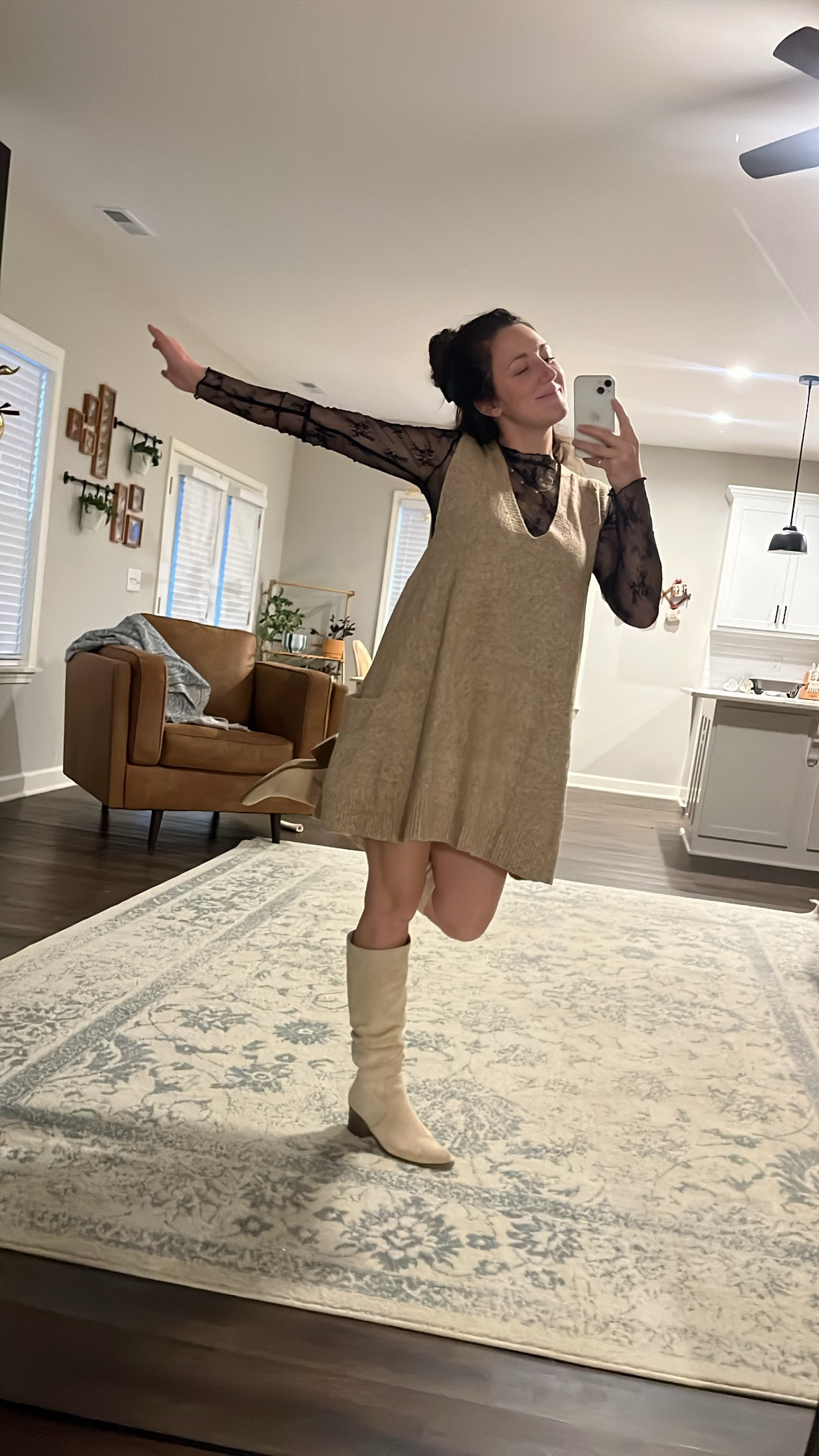 Have you ever seen a sleeveless sweater dress?!? 
I had to have it when I saw it! 

Amazon links: 
Sweater dress: https://amzn.to/3EzefsE
Tan Knee Length Boots: https://amzn.to/4aUORd0

#LTKMostLoved #LTKStyleTip #LTKWatchNow