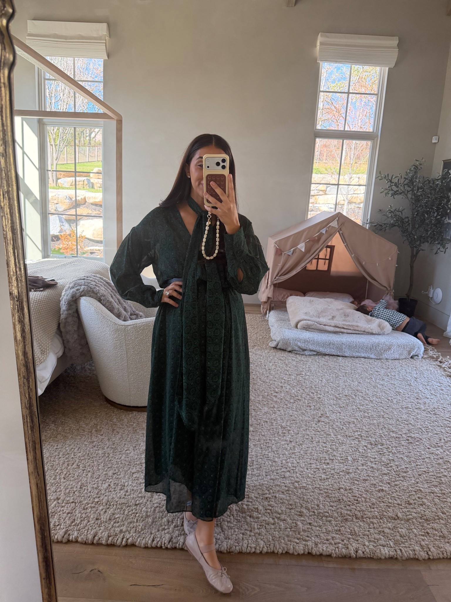 How stunning this mango dress! Great option for thanksgiving🦃

Size: medium 

Dressupbuttercup.com #dressupbuttercup #dederaad


#LTKSeasonal #LTKStyleTip #LTKHoliday