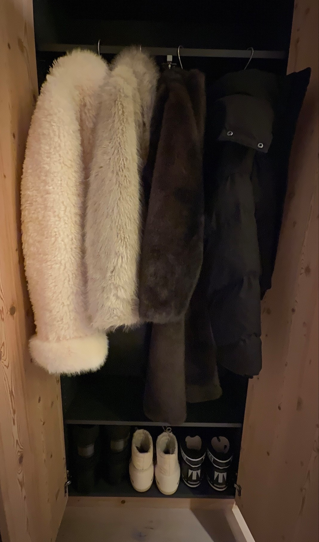 All the winter trip essentials 

#LTKootd #LTKSeasonal #LTKTravel