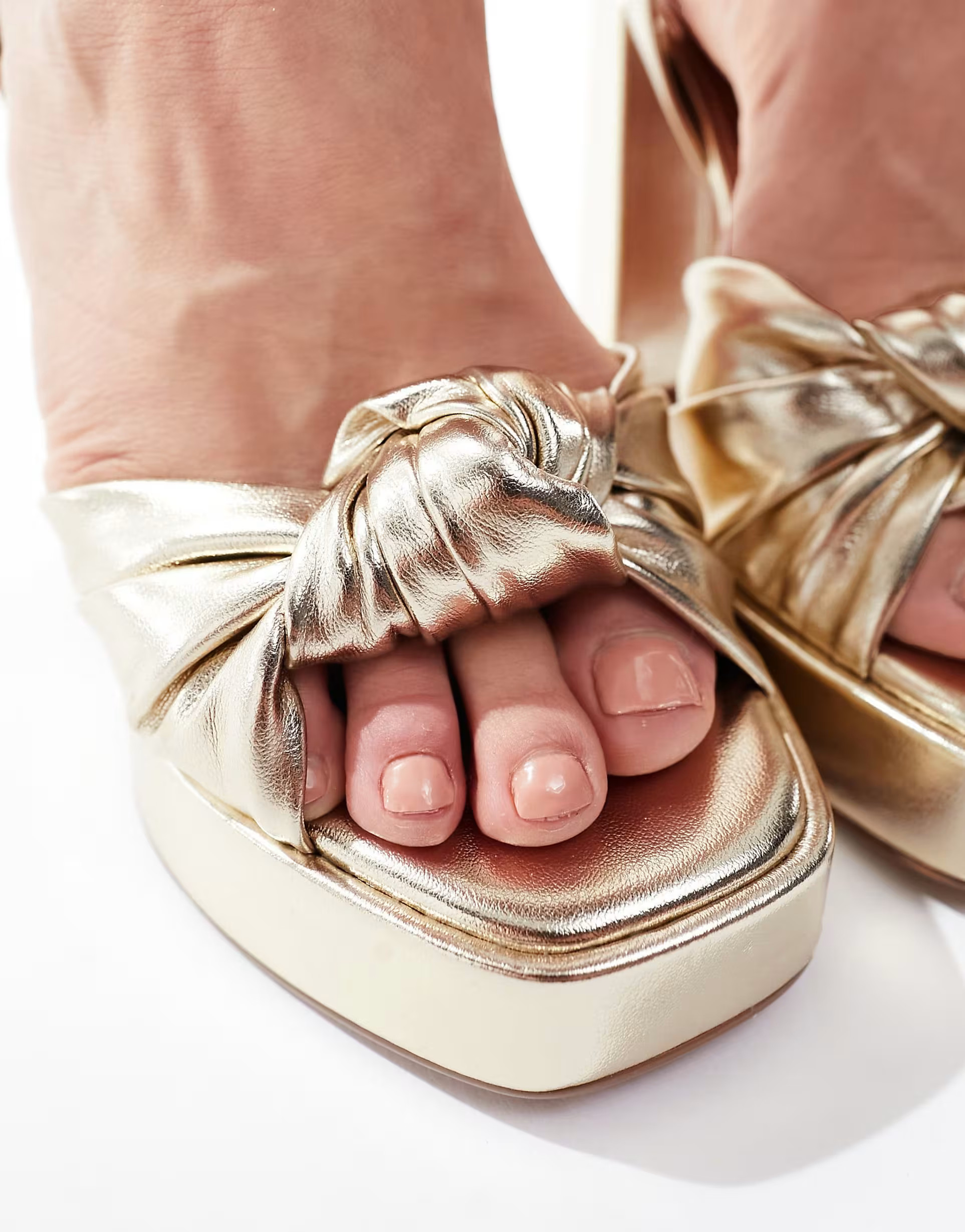 ASOS DESIGN Wide Fit Nikita knotted platform block heel sandals in gold | ASOS | ASOS (Global)